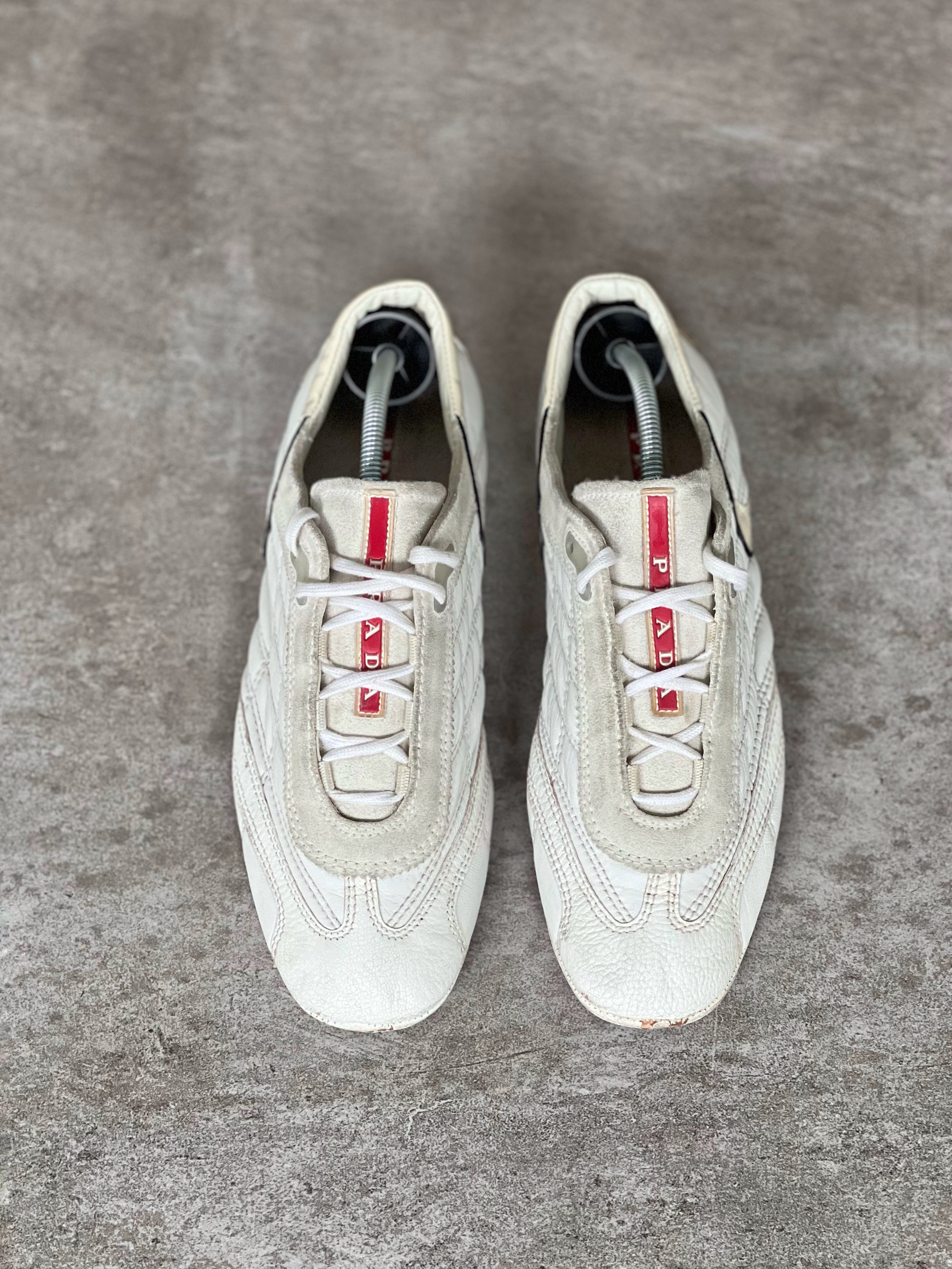 Size 40 | Prada Vintage Sneakers Original Y2k Style