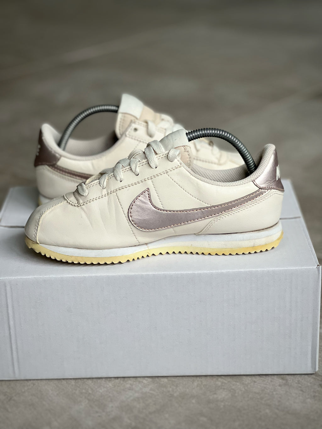 Talla 36 | Nike Cortez Retro Preloved Woman Beige