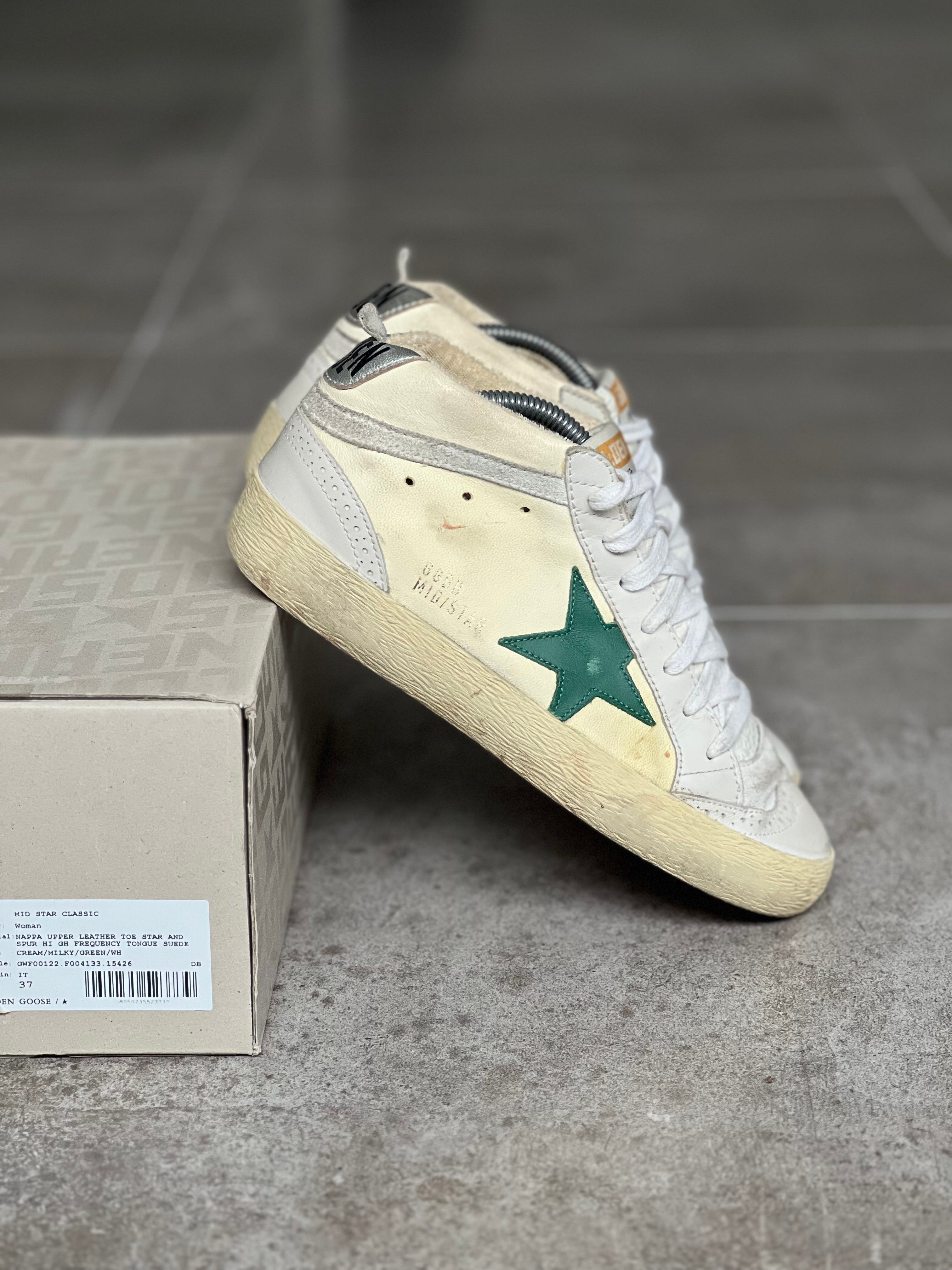 Talla 37 | Golden Goose Mid Star Woman