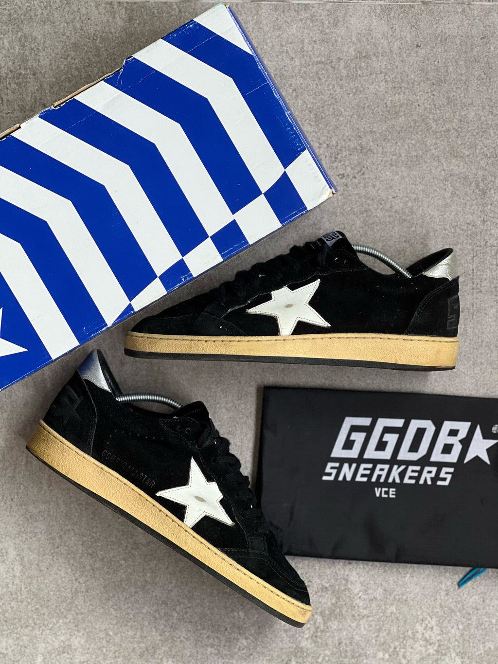 Golden Goose Ball Star Black & White Vtg