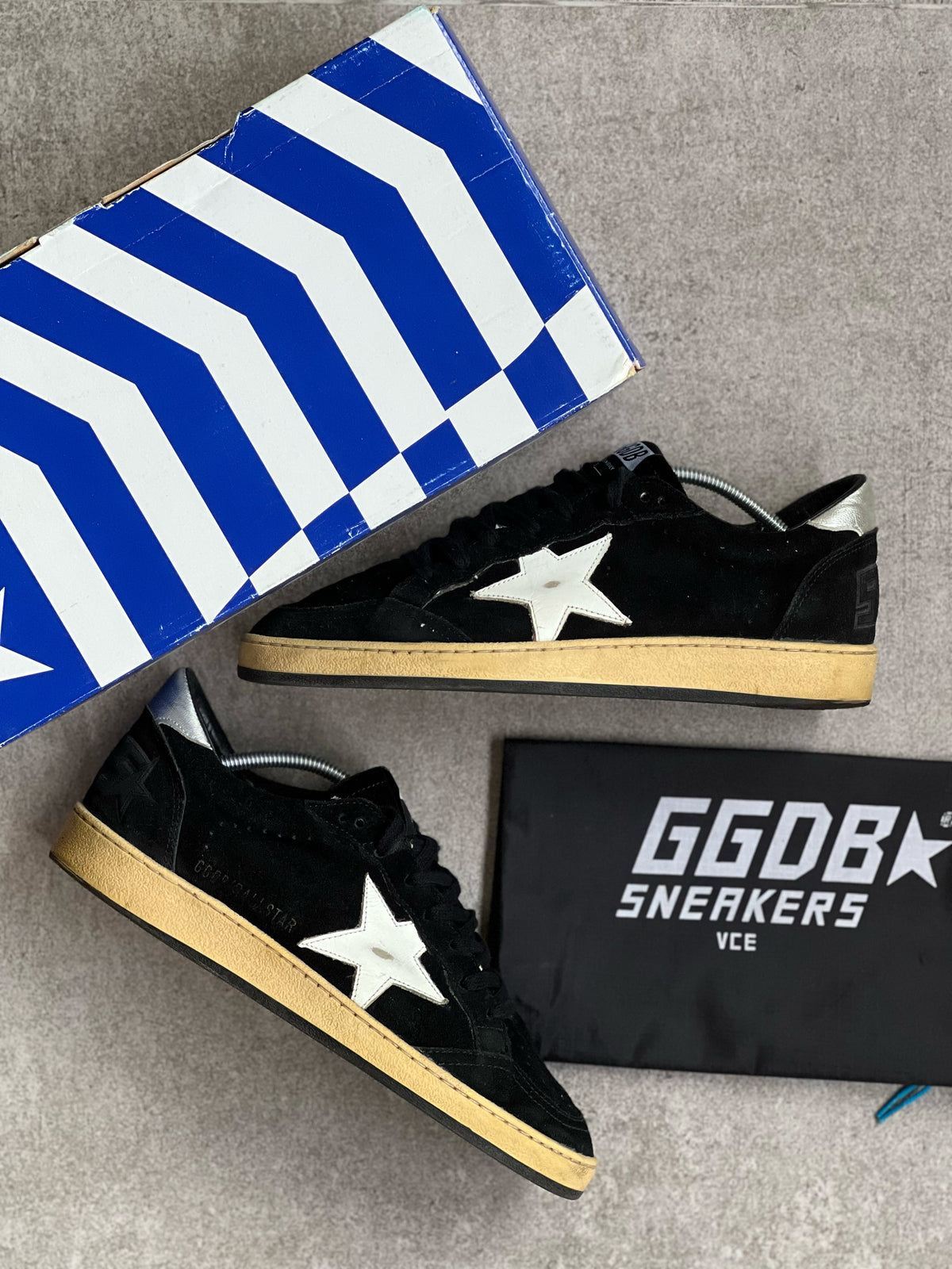 Golden Goose Ball Star Black & White Vtg