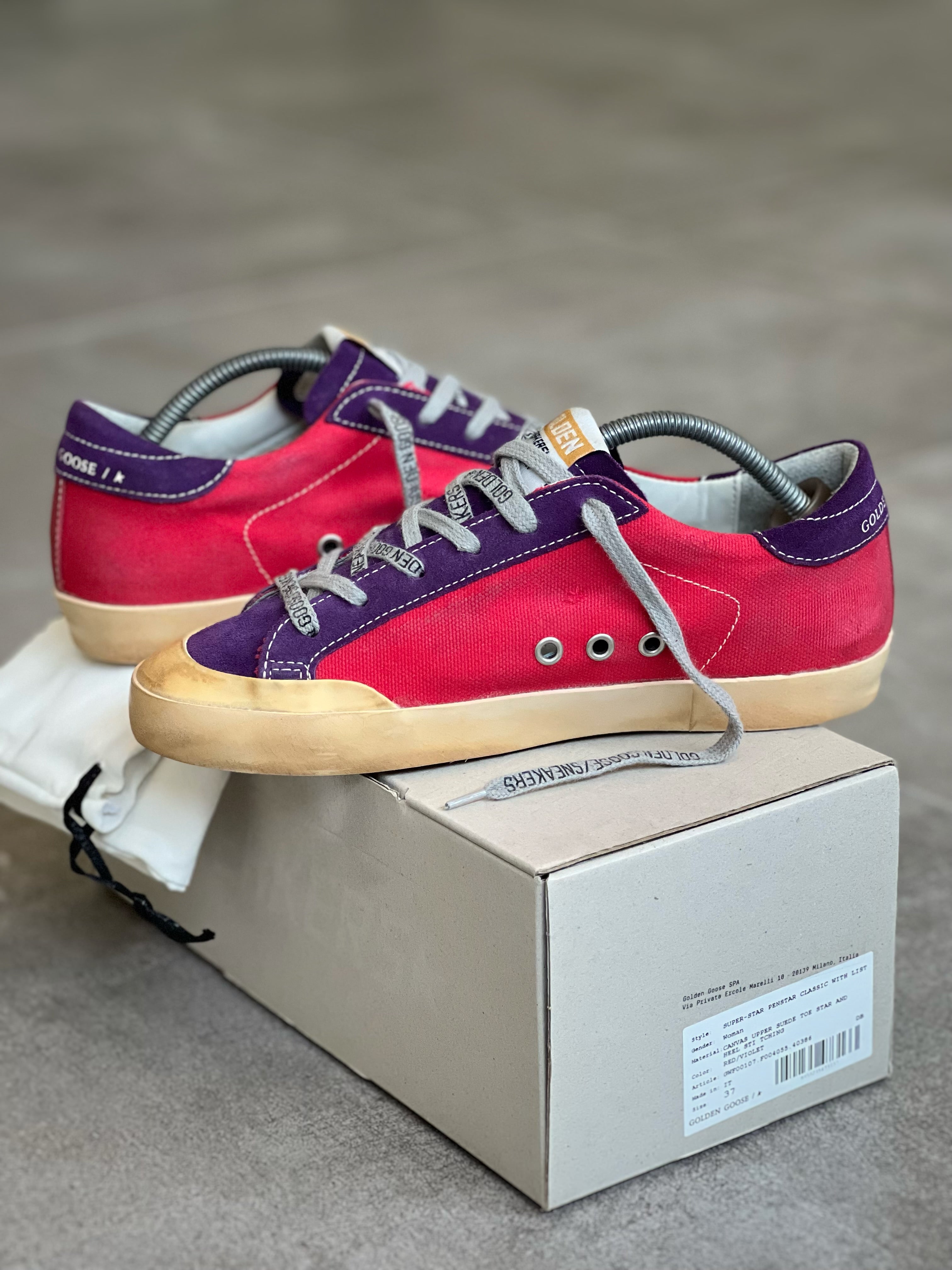 Golden Goose Superstar Woman Brand New