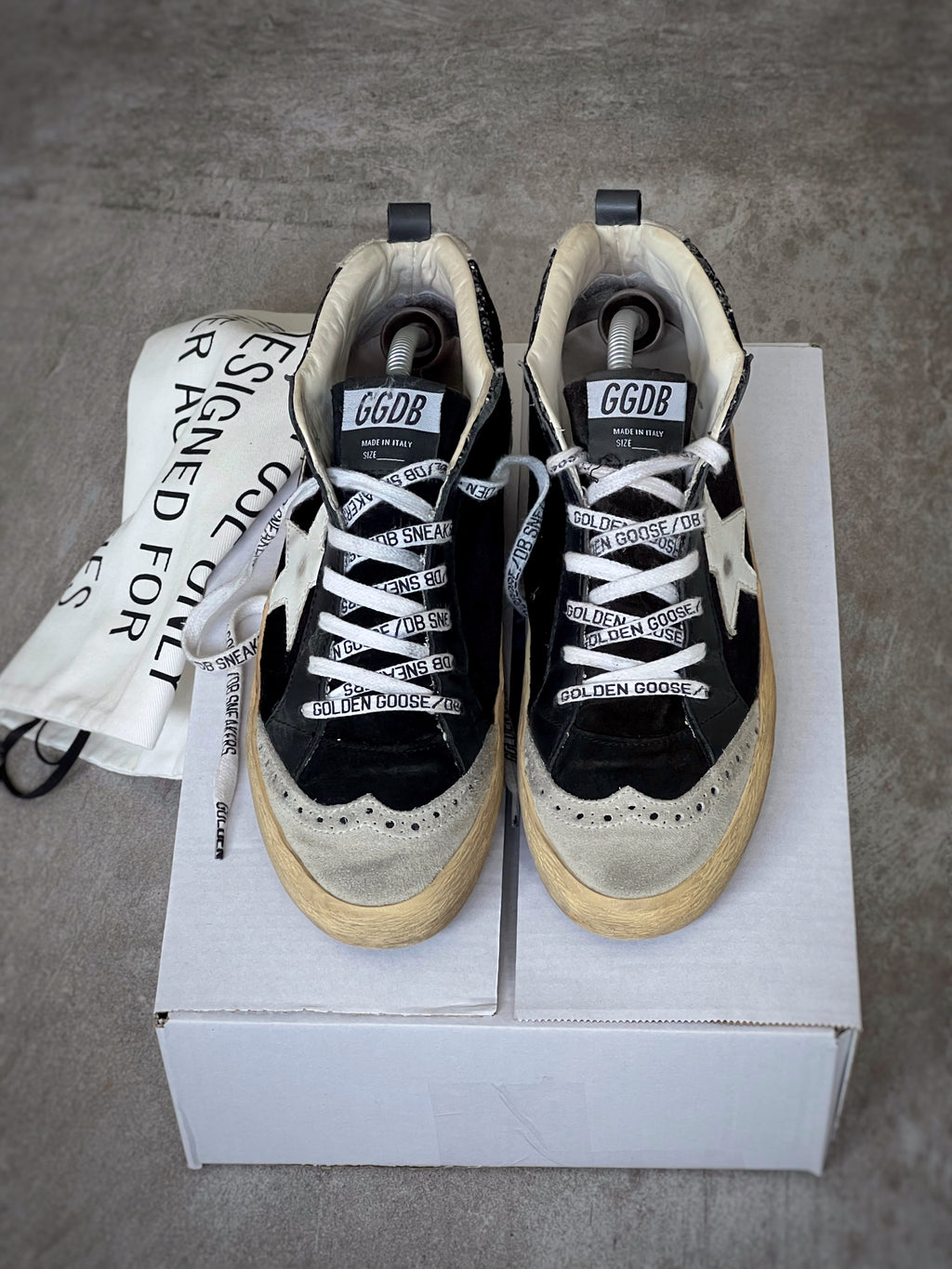 Talla 37 | Golden Goose Mid Star Black Preowned