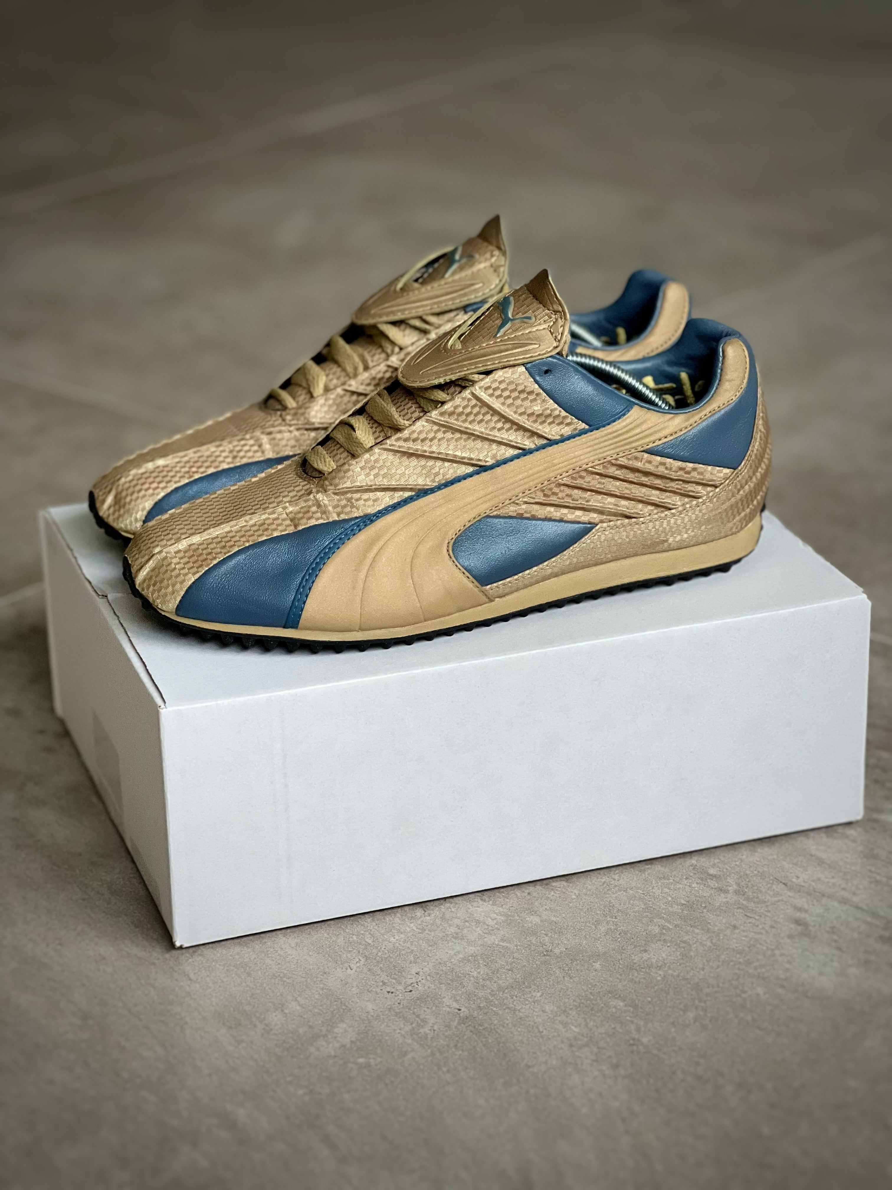 Talla 42 | 2003 Puma Japan Exclusive Y2K