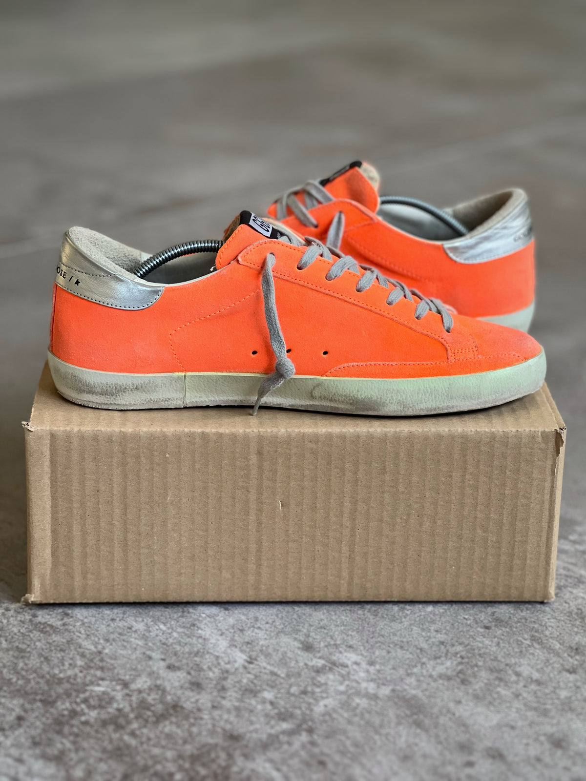 Superstar Fluor Golden Goose Man Preloved