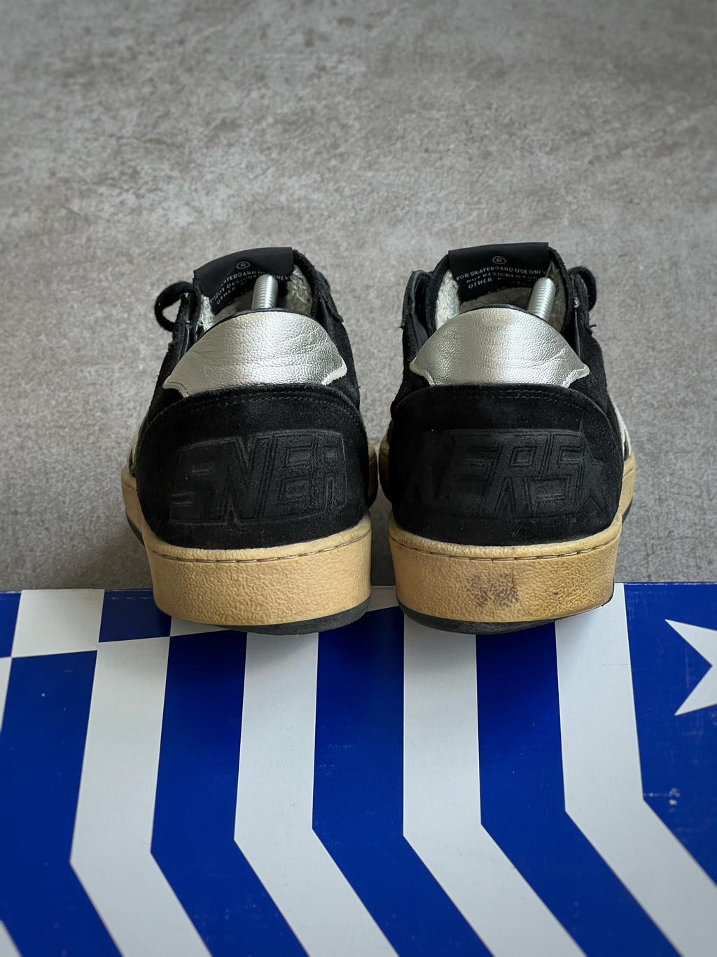 Golden Goose Ball Star Black & White Vtg