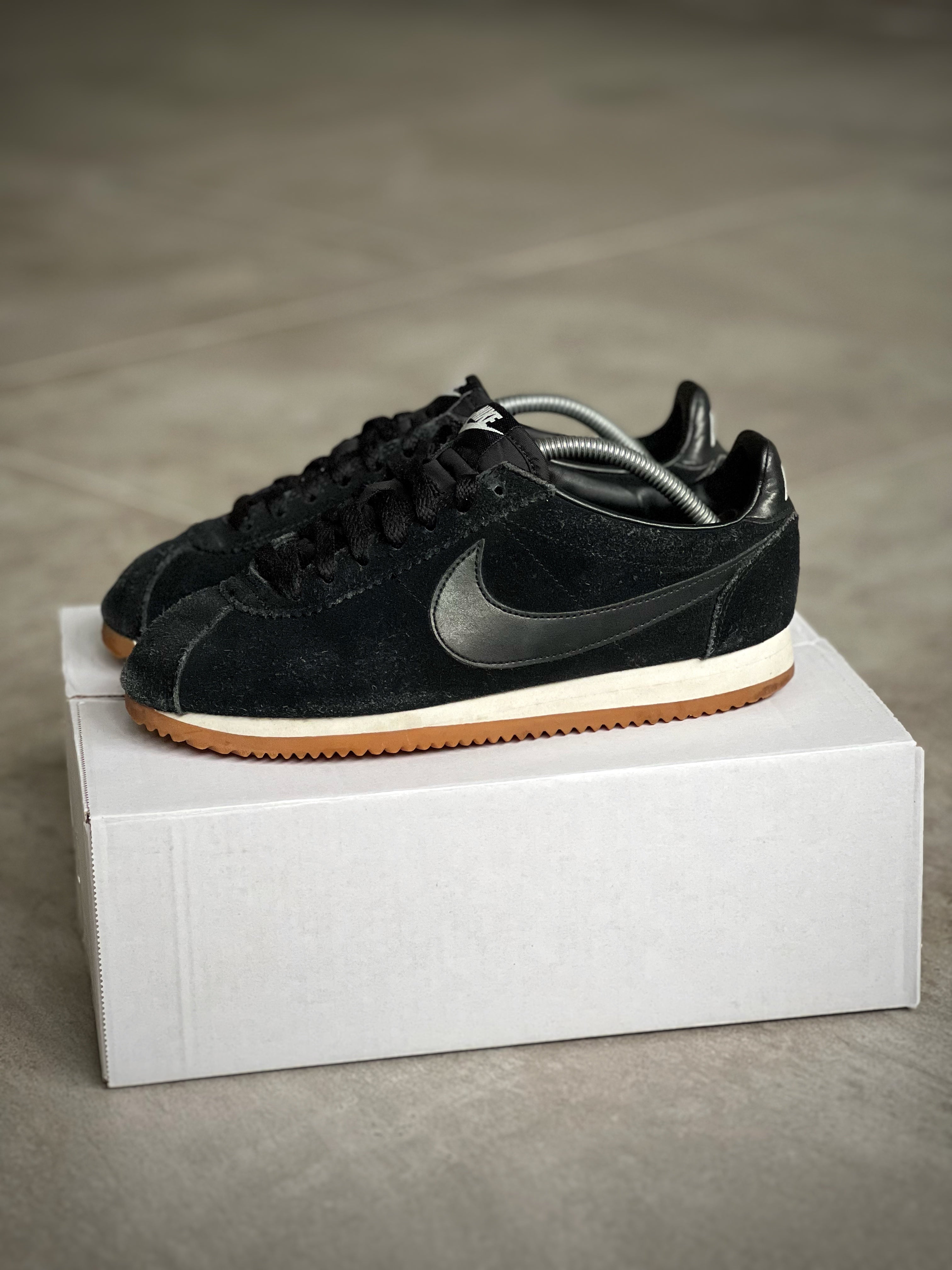 Size 39 | Nike Cortez Black Y2k Preloved