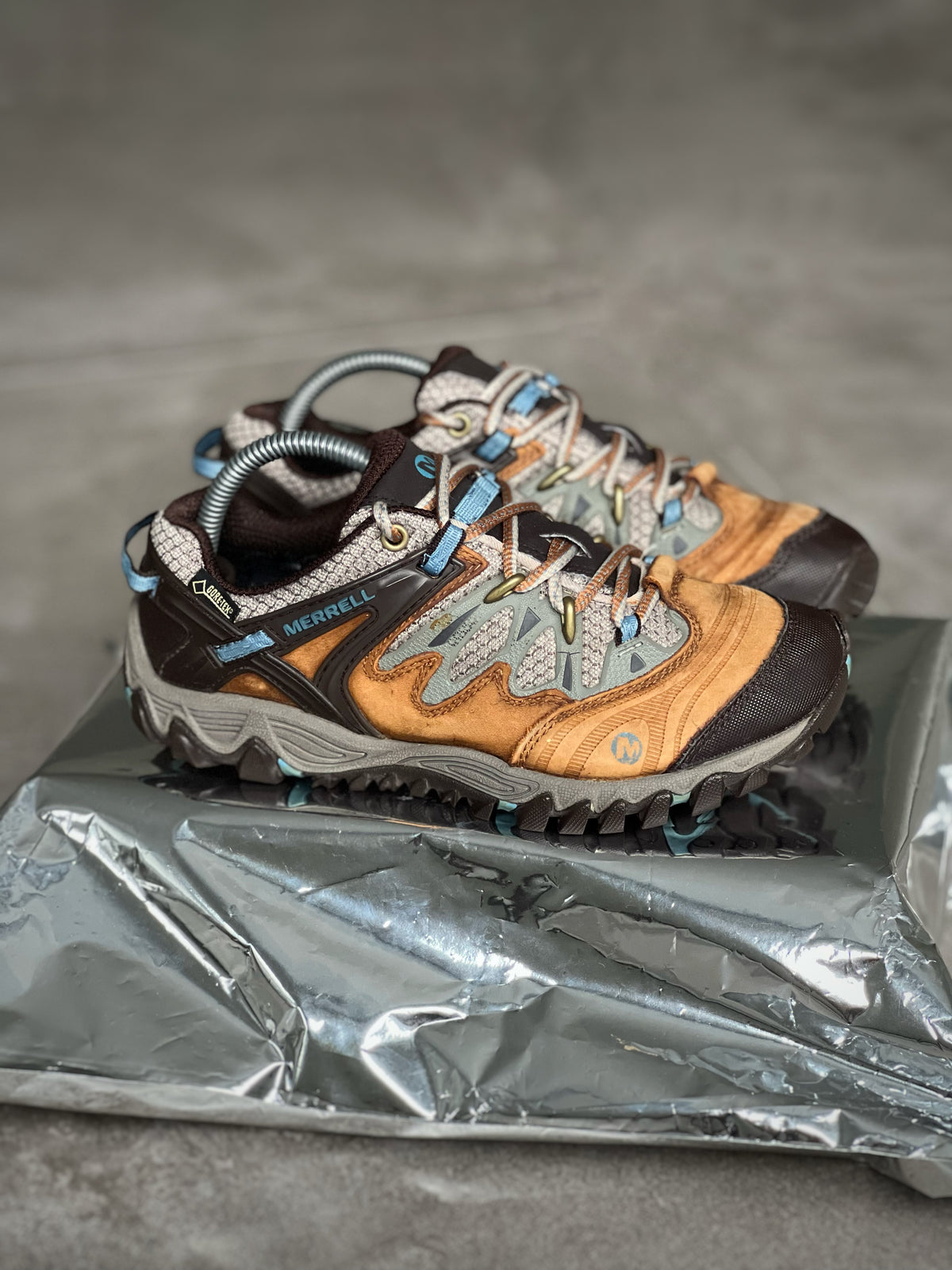 Merrell Gore Tex Outdoor Performance Mountain Style