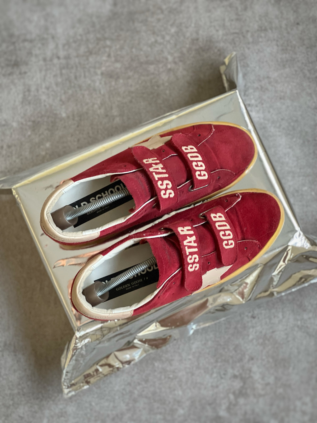 Golden Goose Old School Red & White Woman