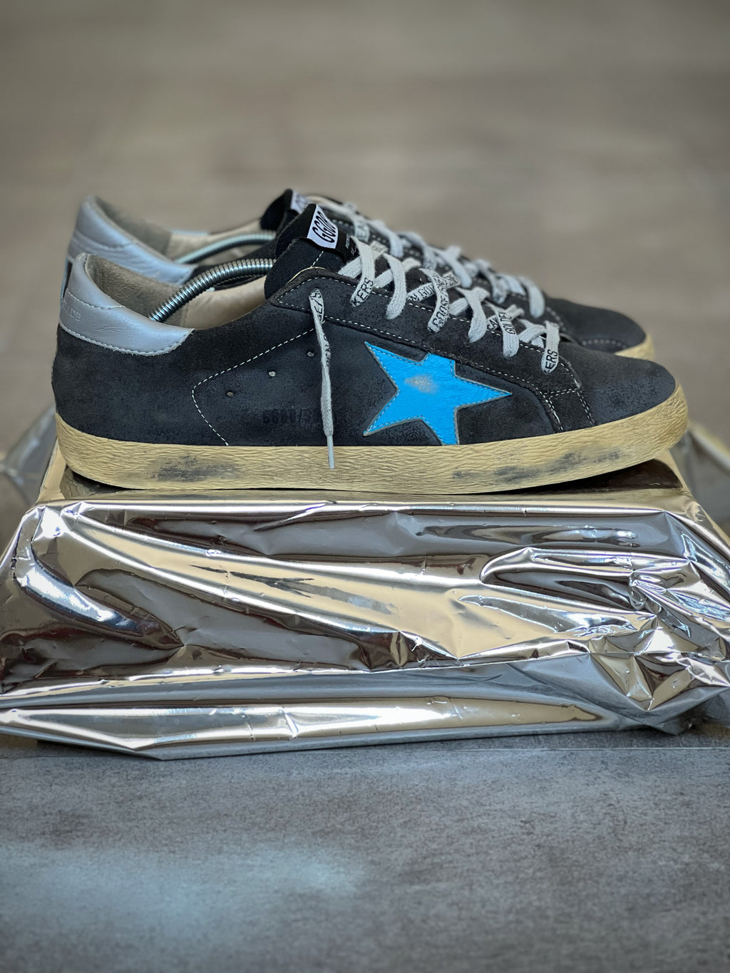 Golden Goose Superstar Grey & Blue Man Preowned