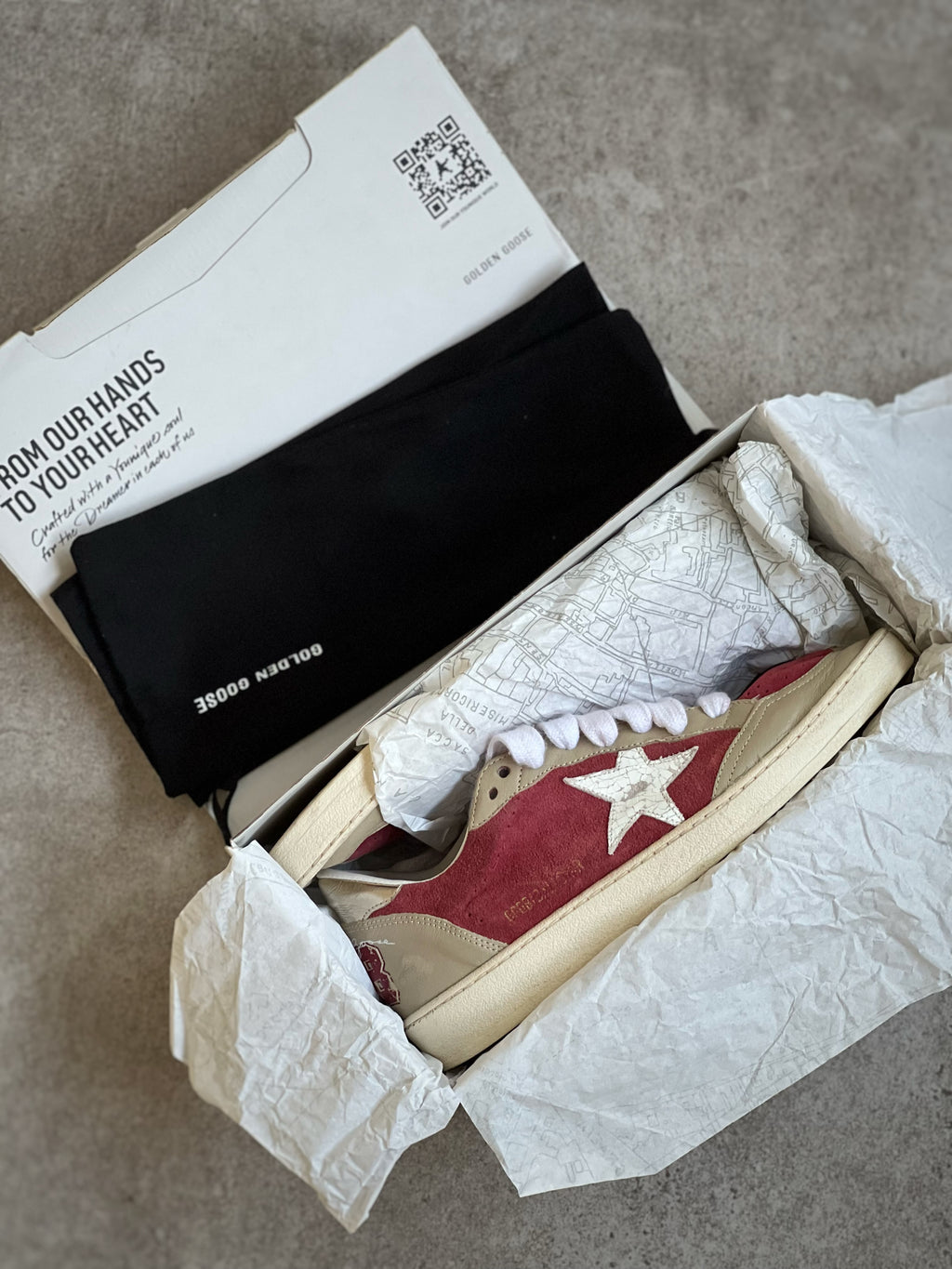 Zapatillas Golden Goose Ball Star "78" - Burdeos y Blancas