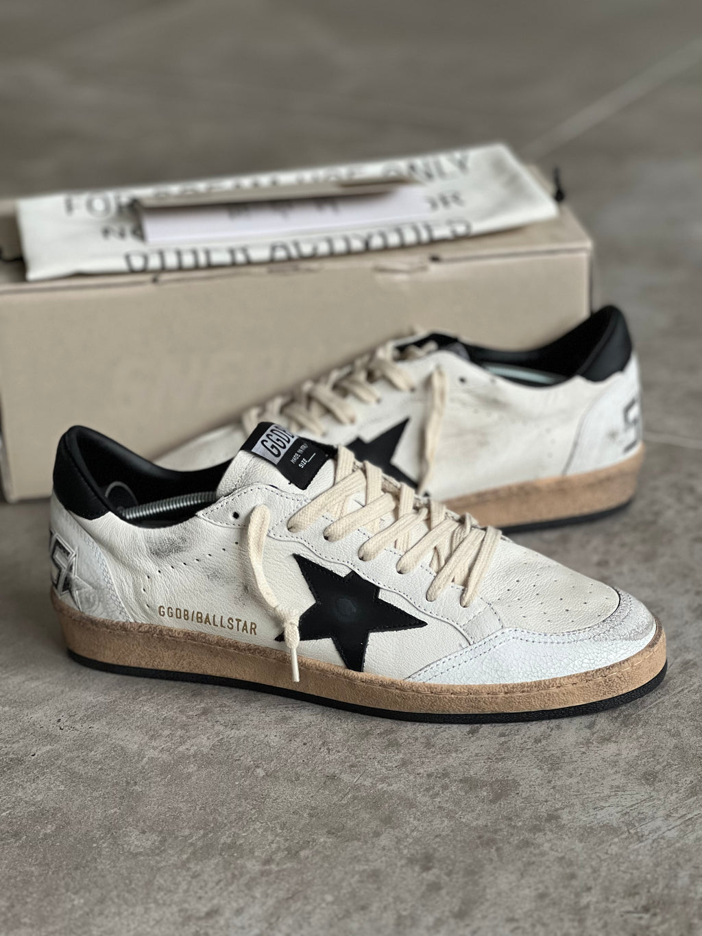 Talla 43 | Golden Goose Ball Star White & Black Classic
