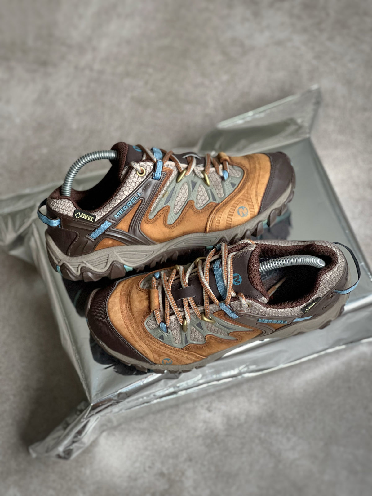 Merrell Gore Tex Outdoor Performance Mountain Style