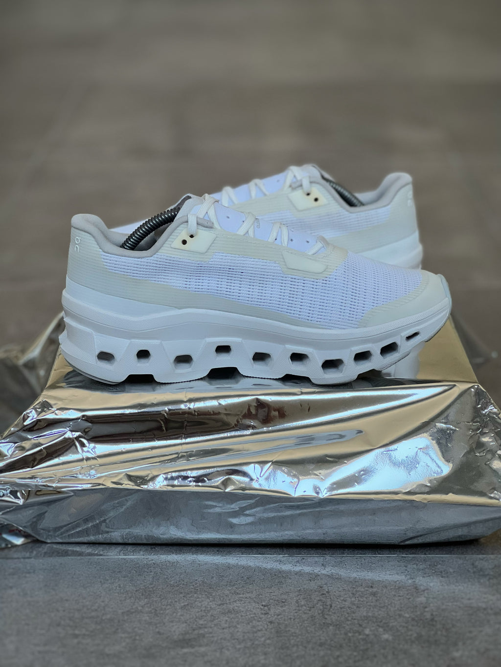 On Running Cloudmonster Blancas Mujer | Zapatillas Running