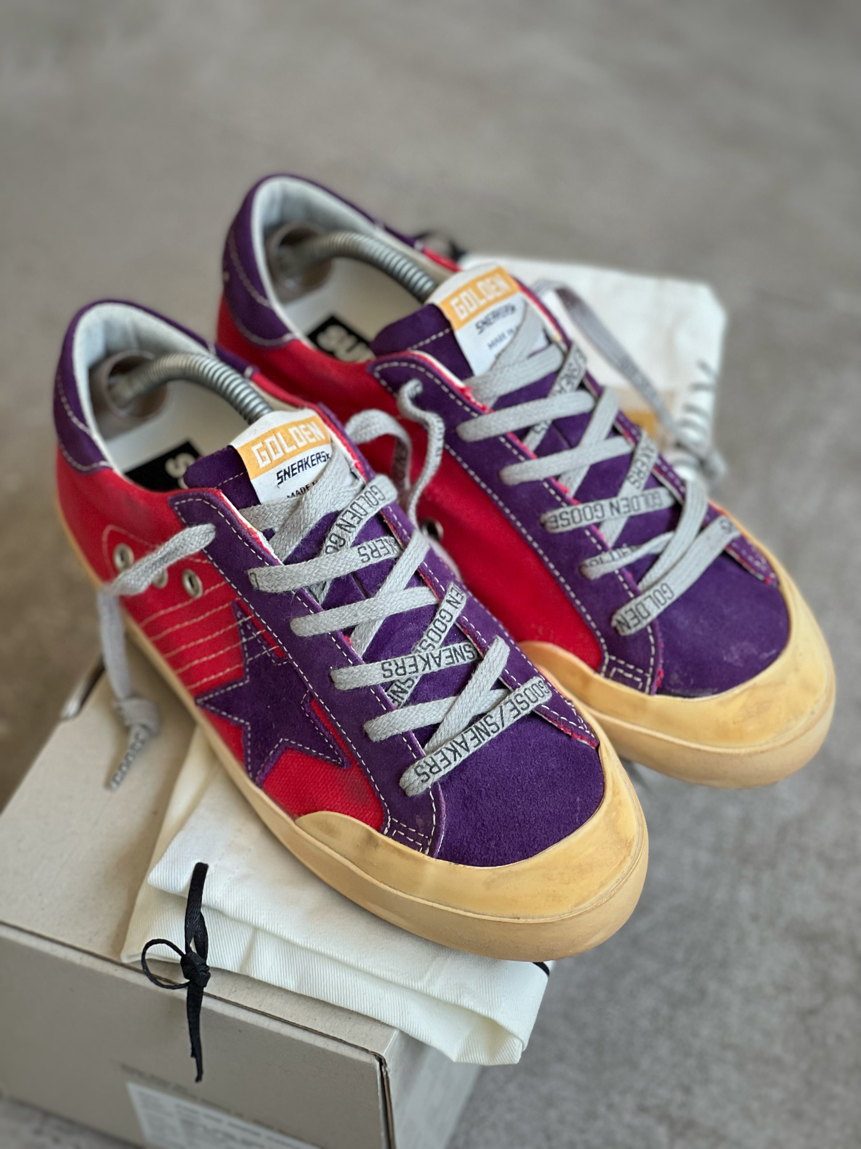 Golden Goose Superstar Woman Brand New