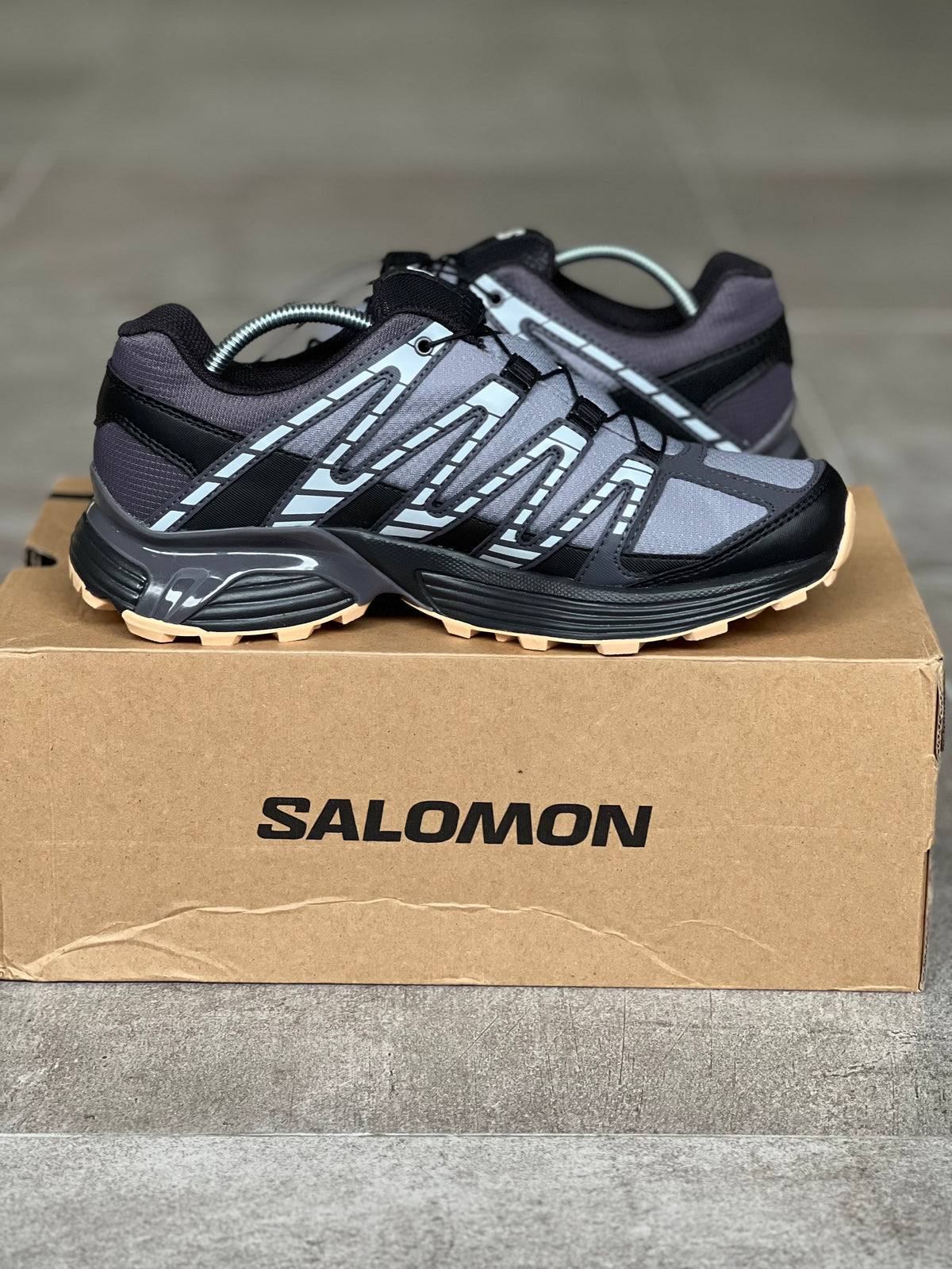 Salomon Gore-Tex Trail XT Grey & Black
