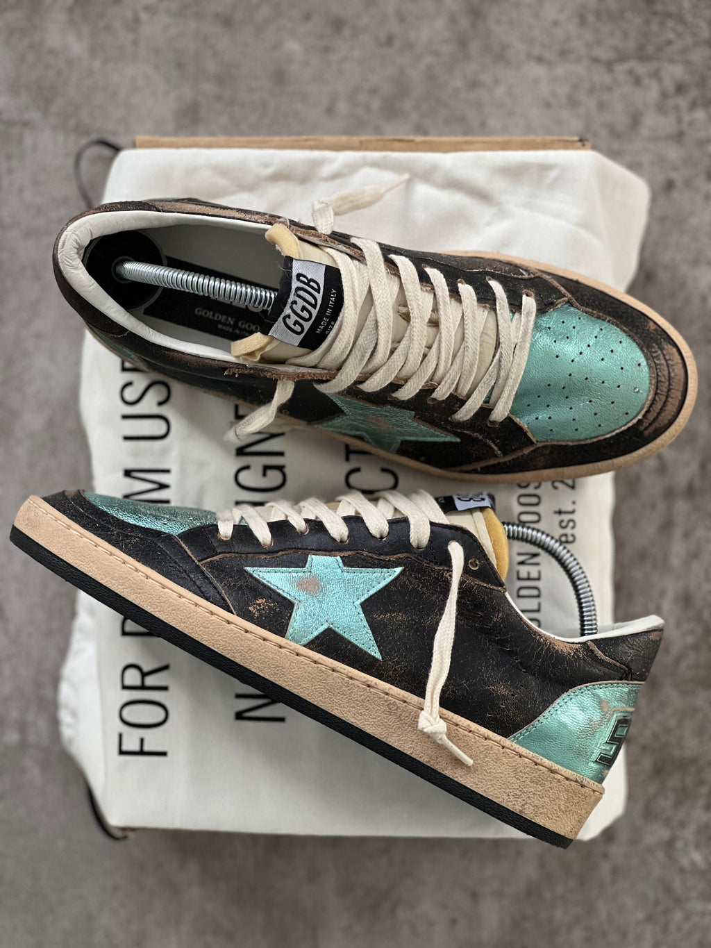 Talla 38 | Ball Star Black Edition Golden Goose