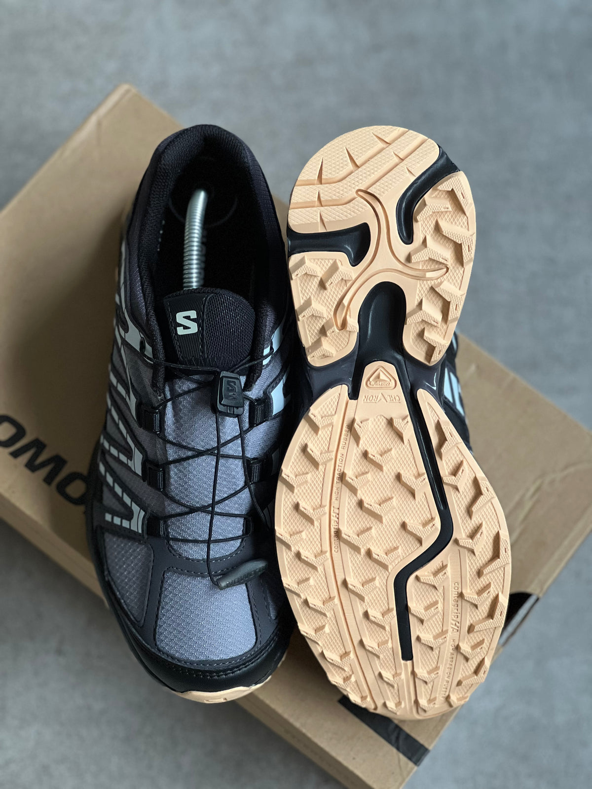 Salomon Gore-Tex Trail XT Grey & Black