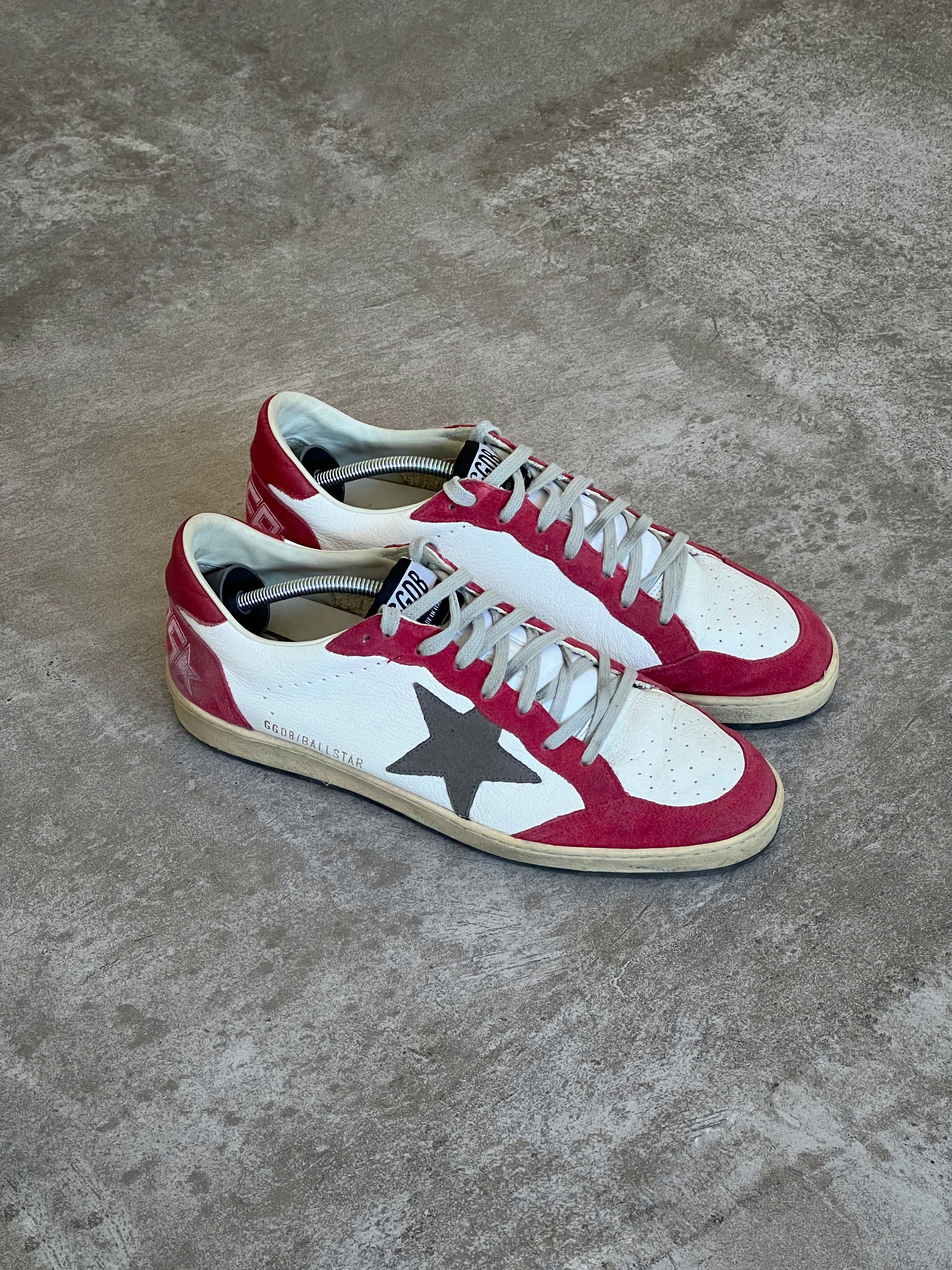 Talla 42 | Golden Goose Ball Star Retro Style Red & White