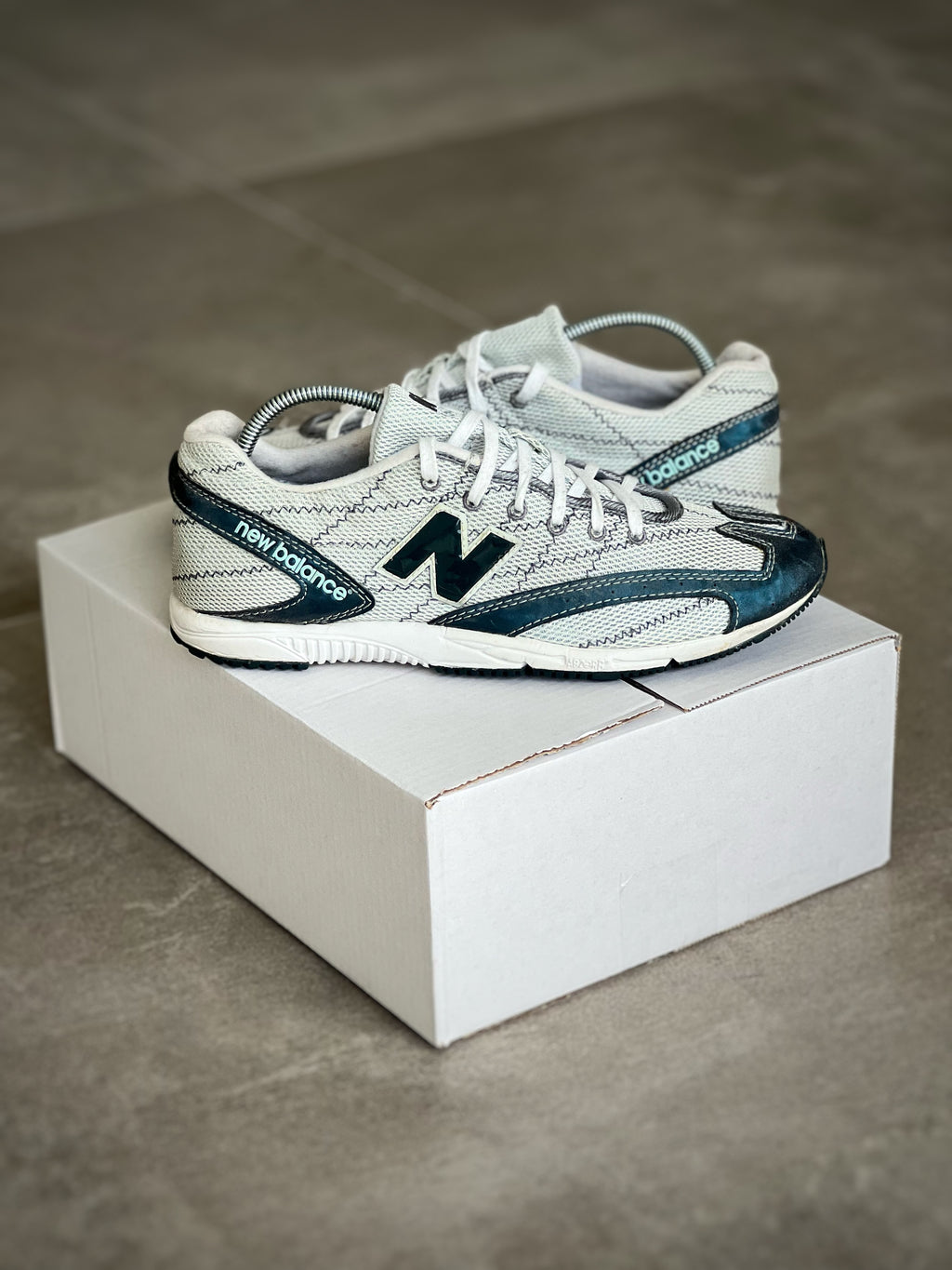Talla 40 | New Balance Retro Running Style 150