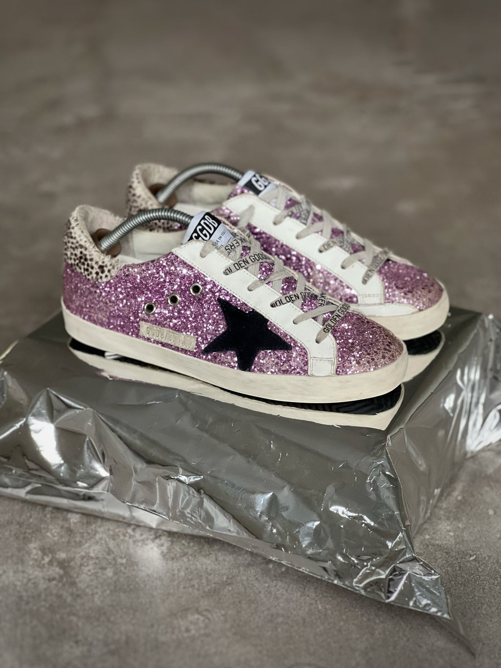 Golden Goose Superstar Purple Woman Preloved