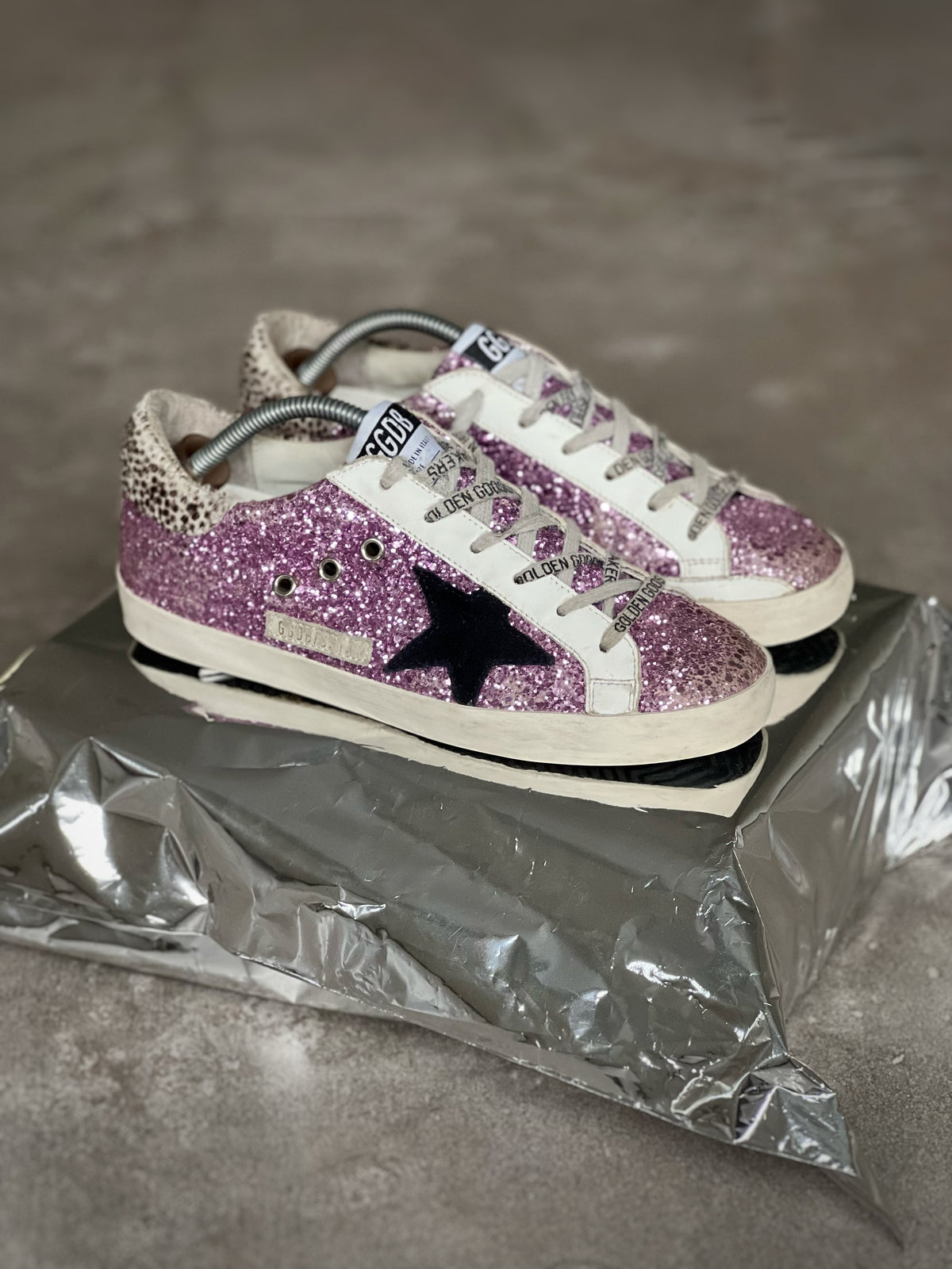 Golden Goose Superstar Purple Woman Preloved