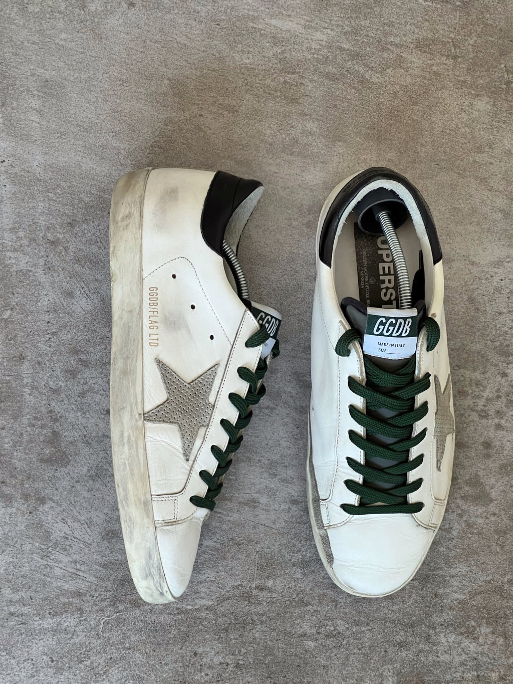 Size 42 | Golden Goose White Classic Man