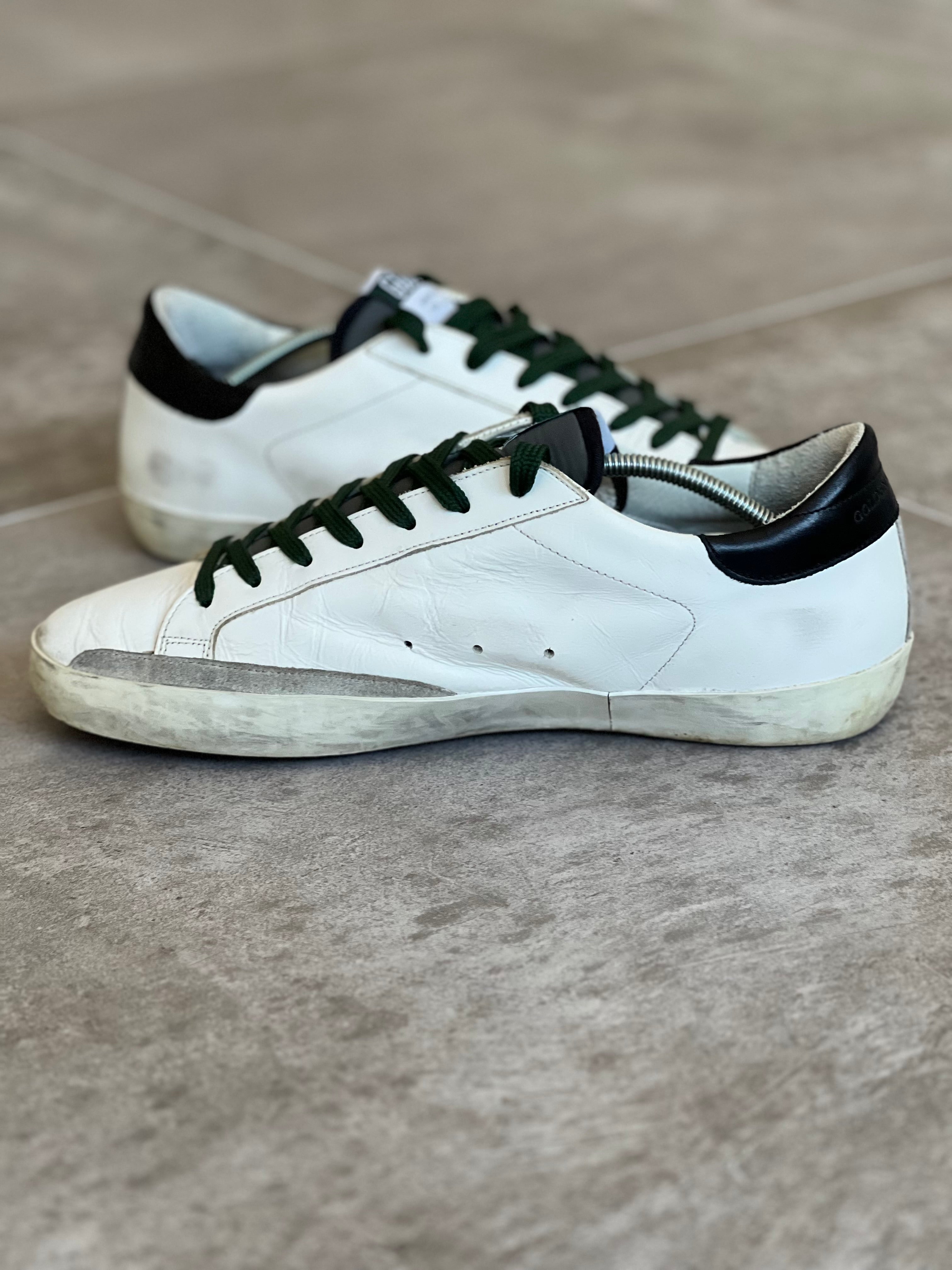 Size 42 | Golden Goose White Classic Man