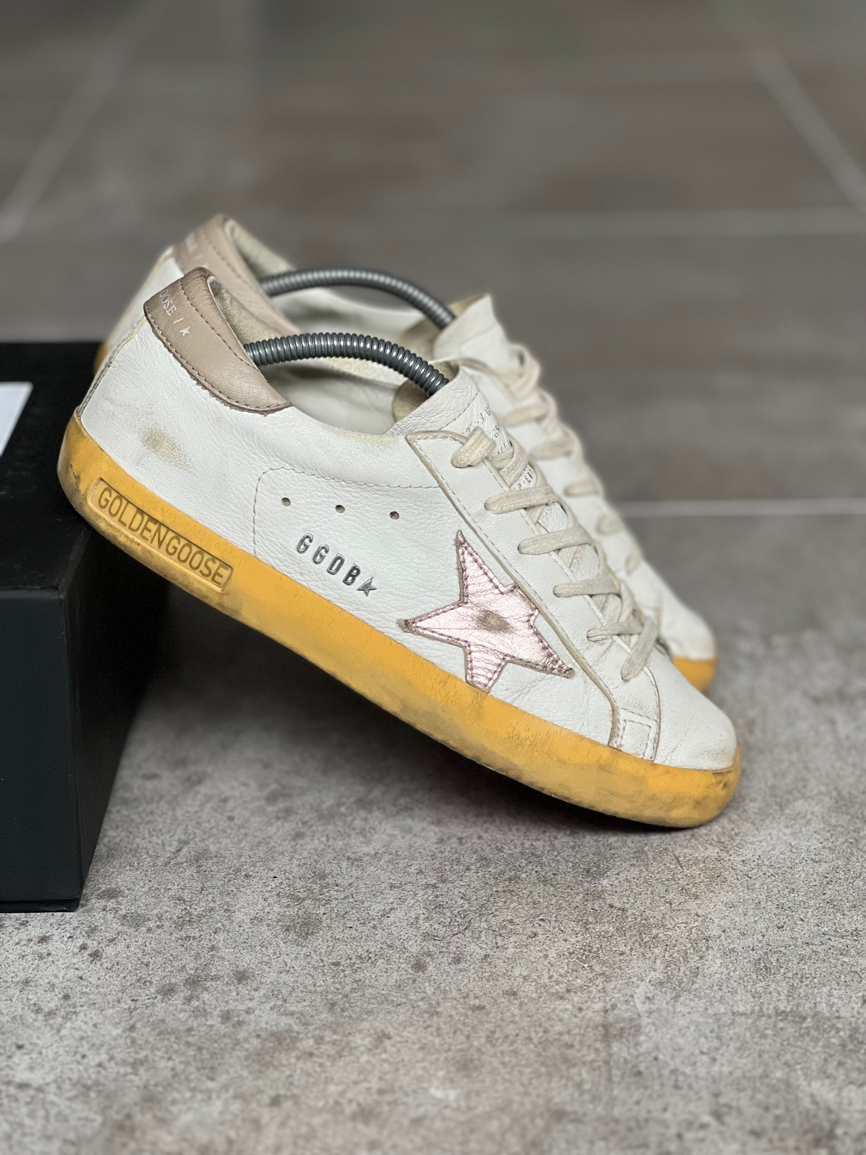 Size 38 | Golden Goose Superstar Classic Woman