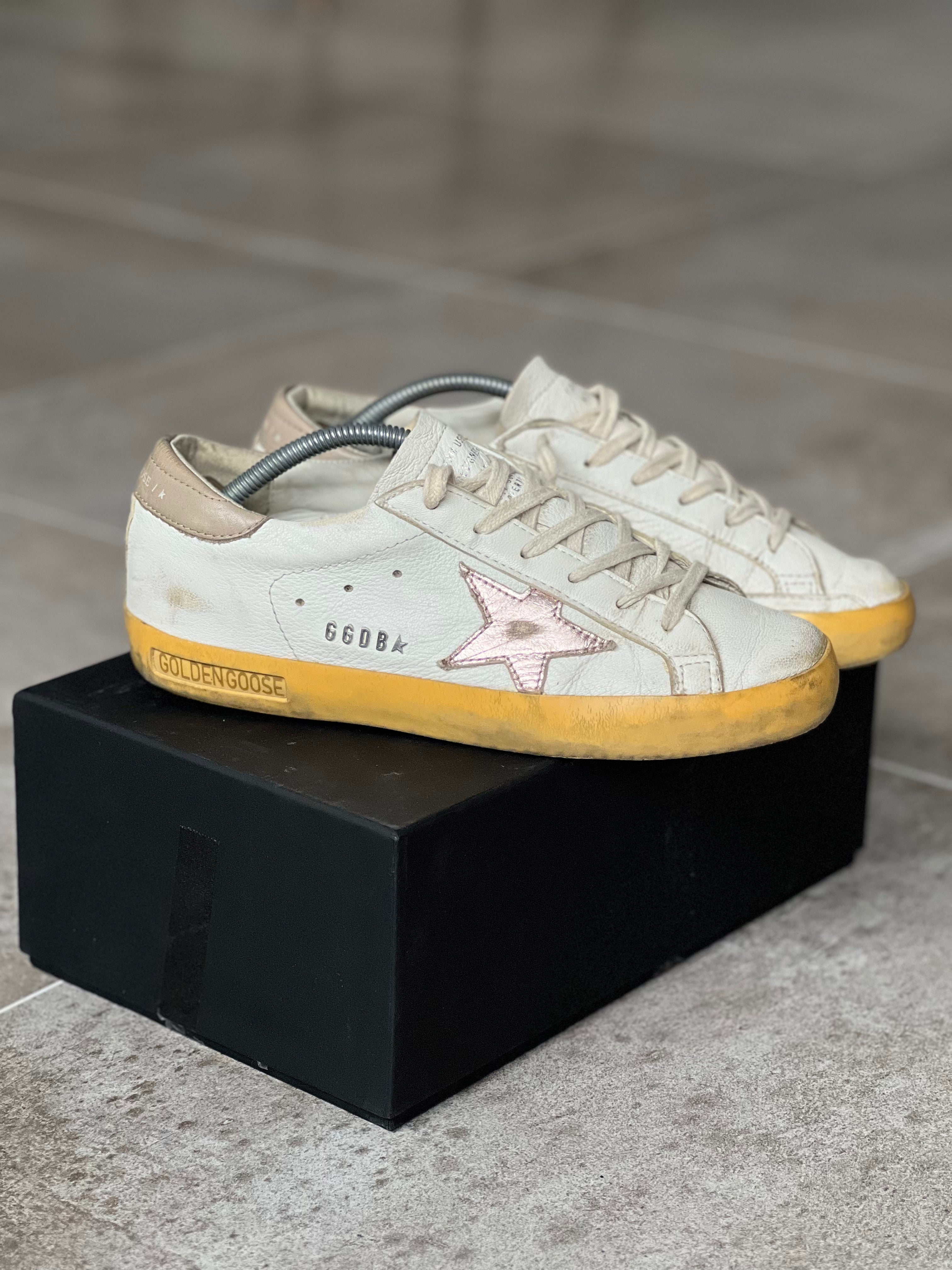 Size 38 | Golden Goose Superstar Classic Woman