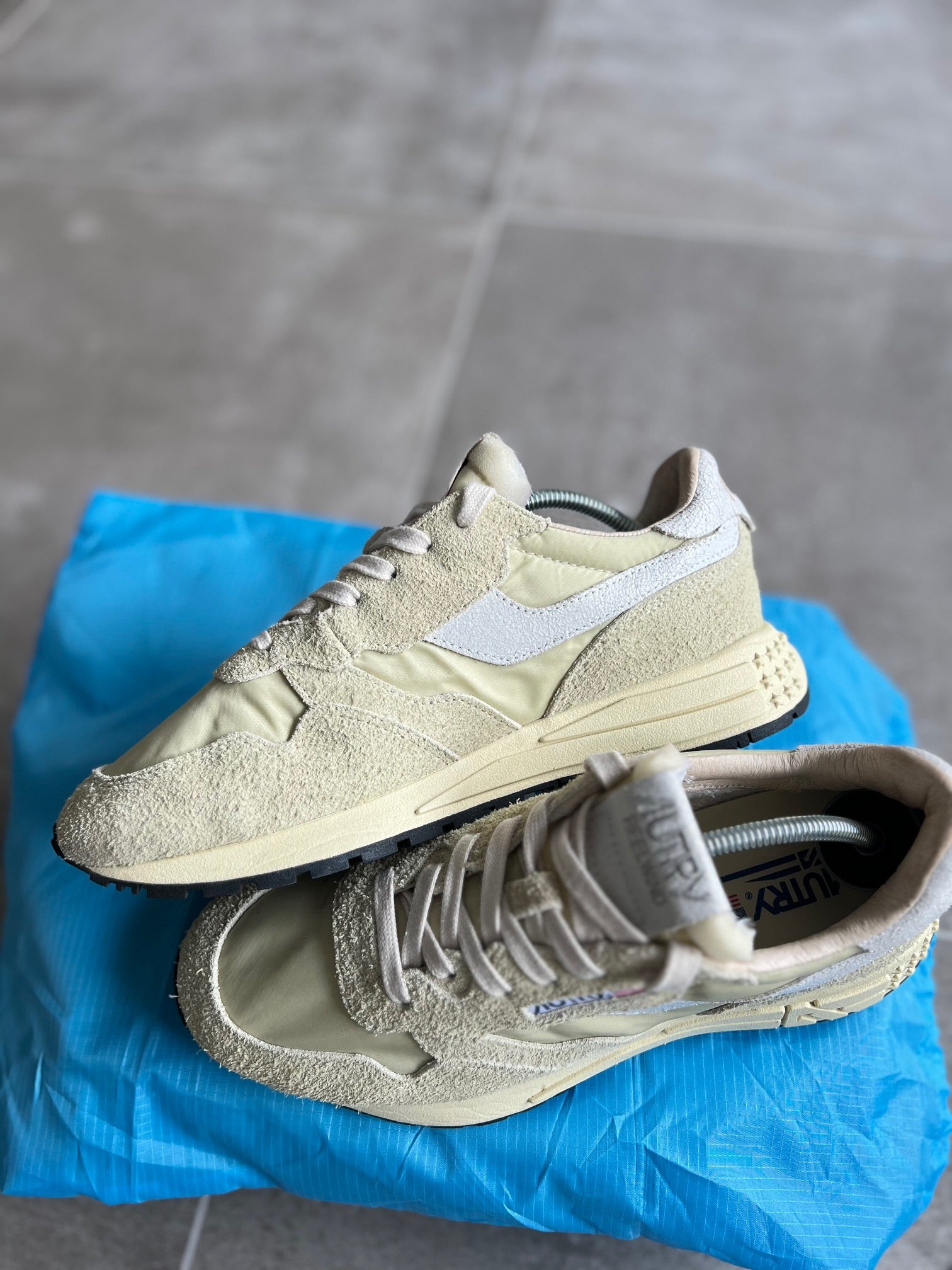 Size 40 I AUTRY Reelwind Cream