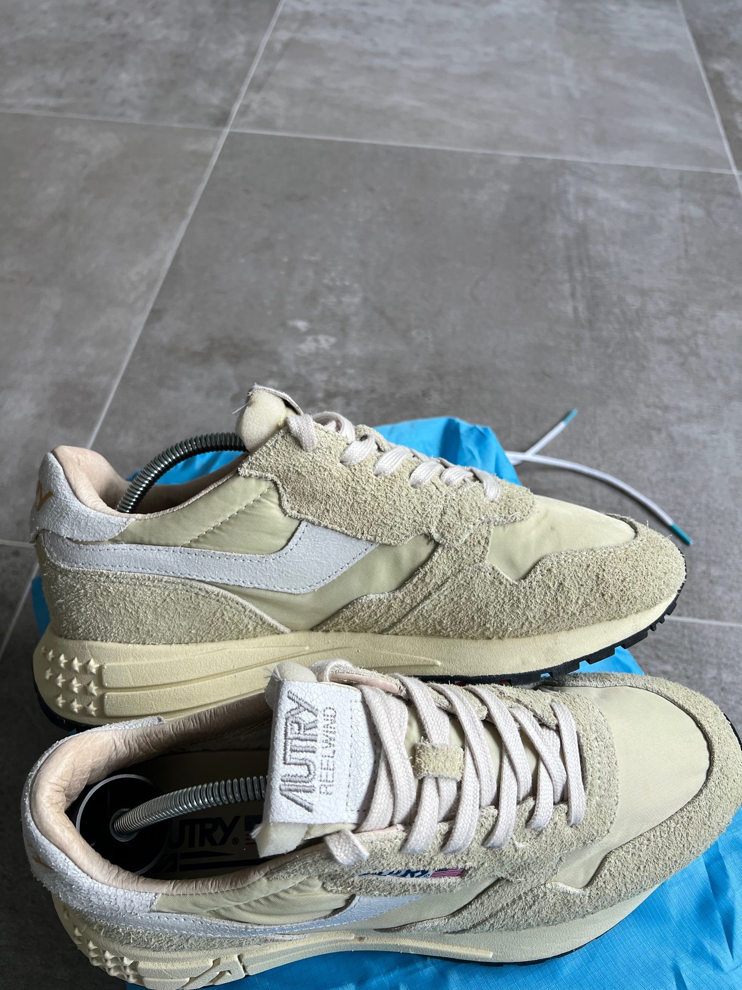 Size 40 I AUTRY Reelwind Cream