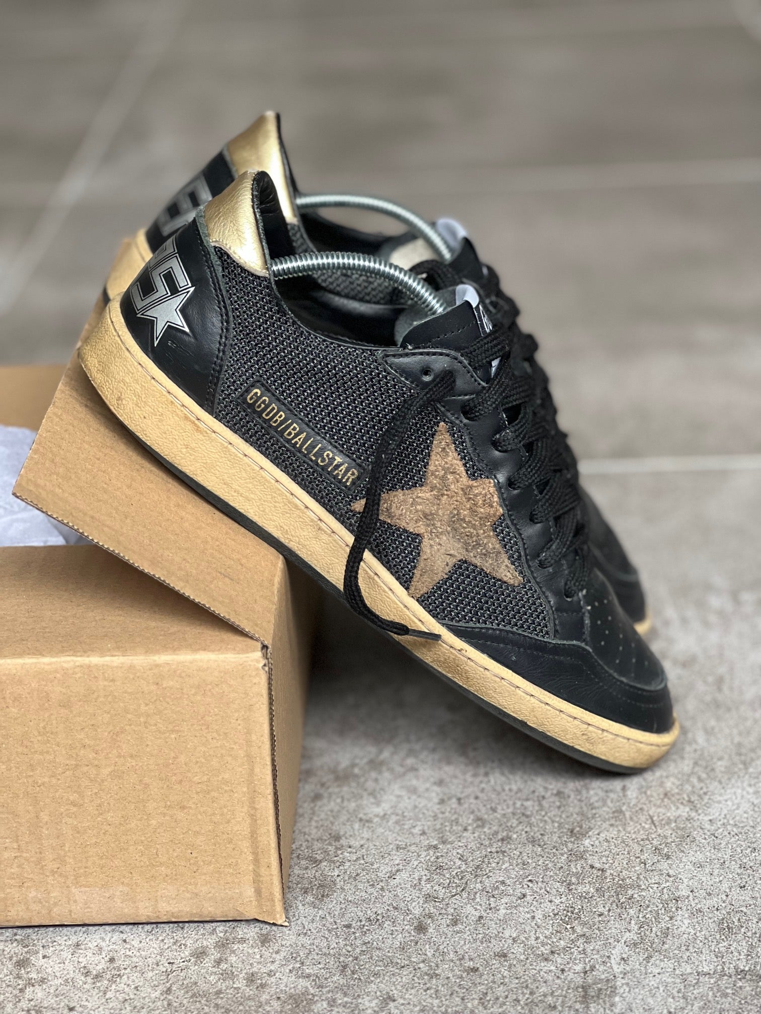 Size 40 I Golden Goose Ball Star Black Second Hand