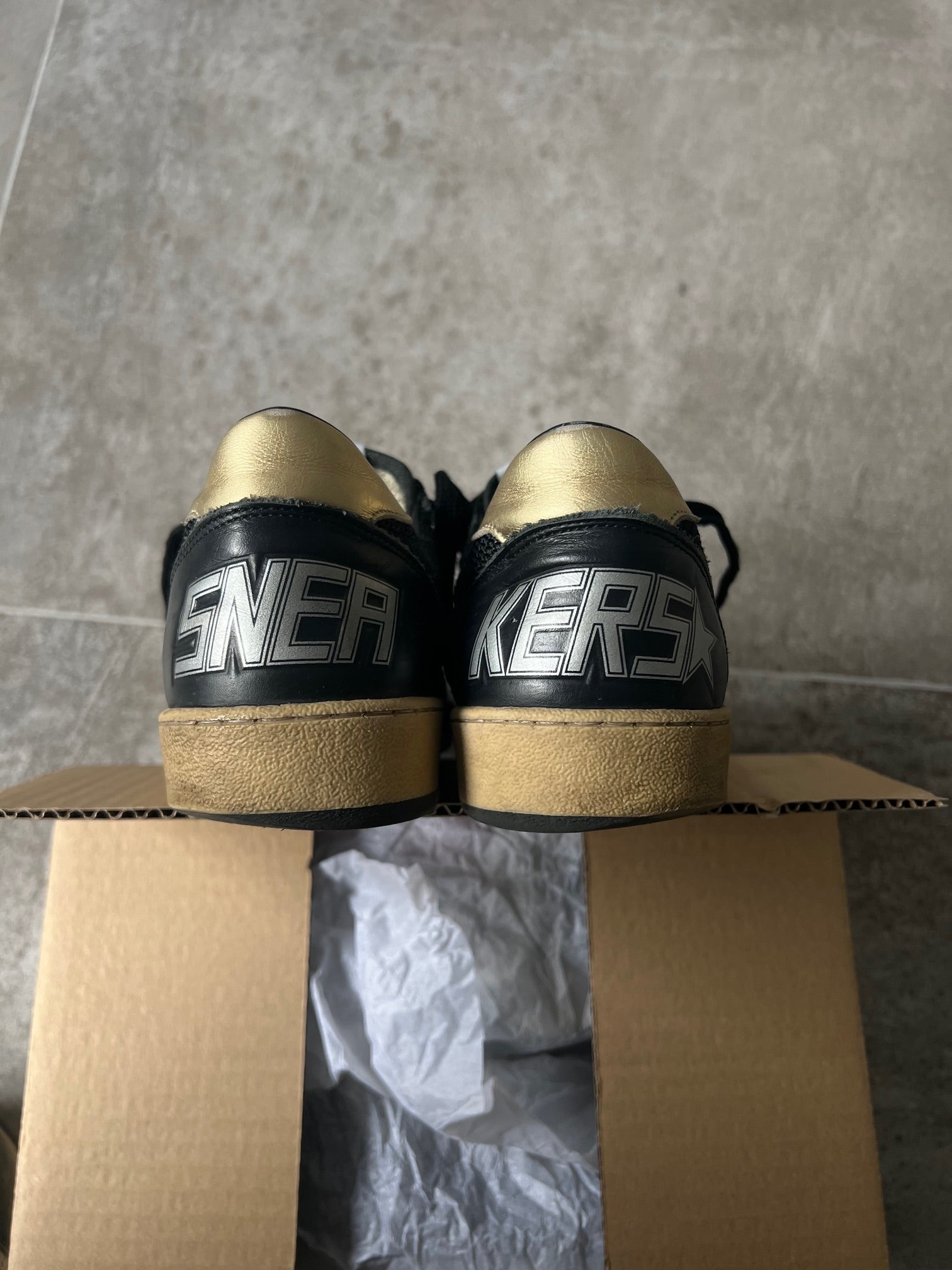 Size 40 I Golden Goose Ball Star Black Second Hand