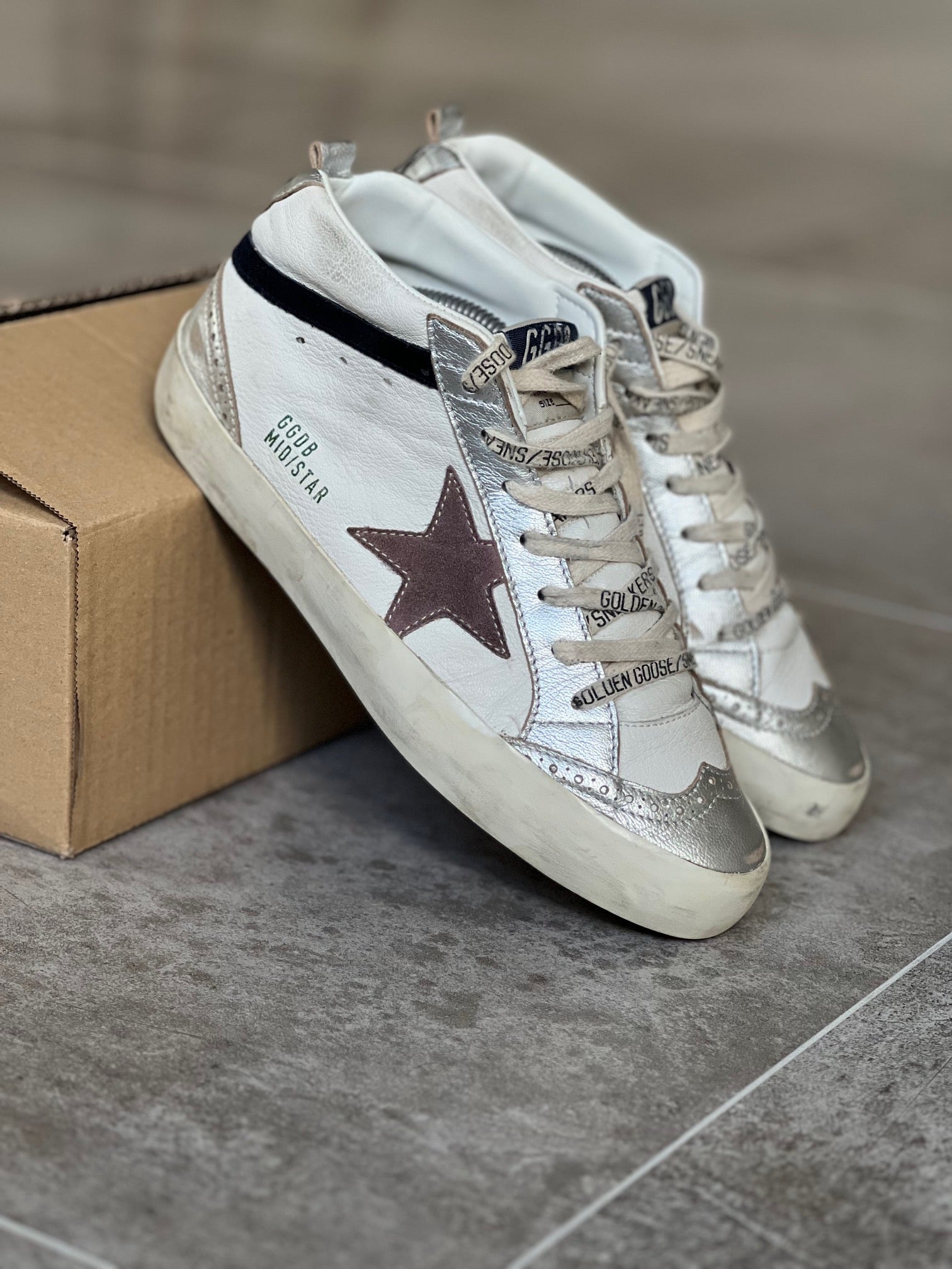 Talla 38 I Golden Goose Mid Star