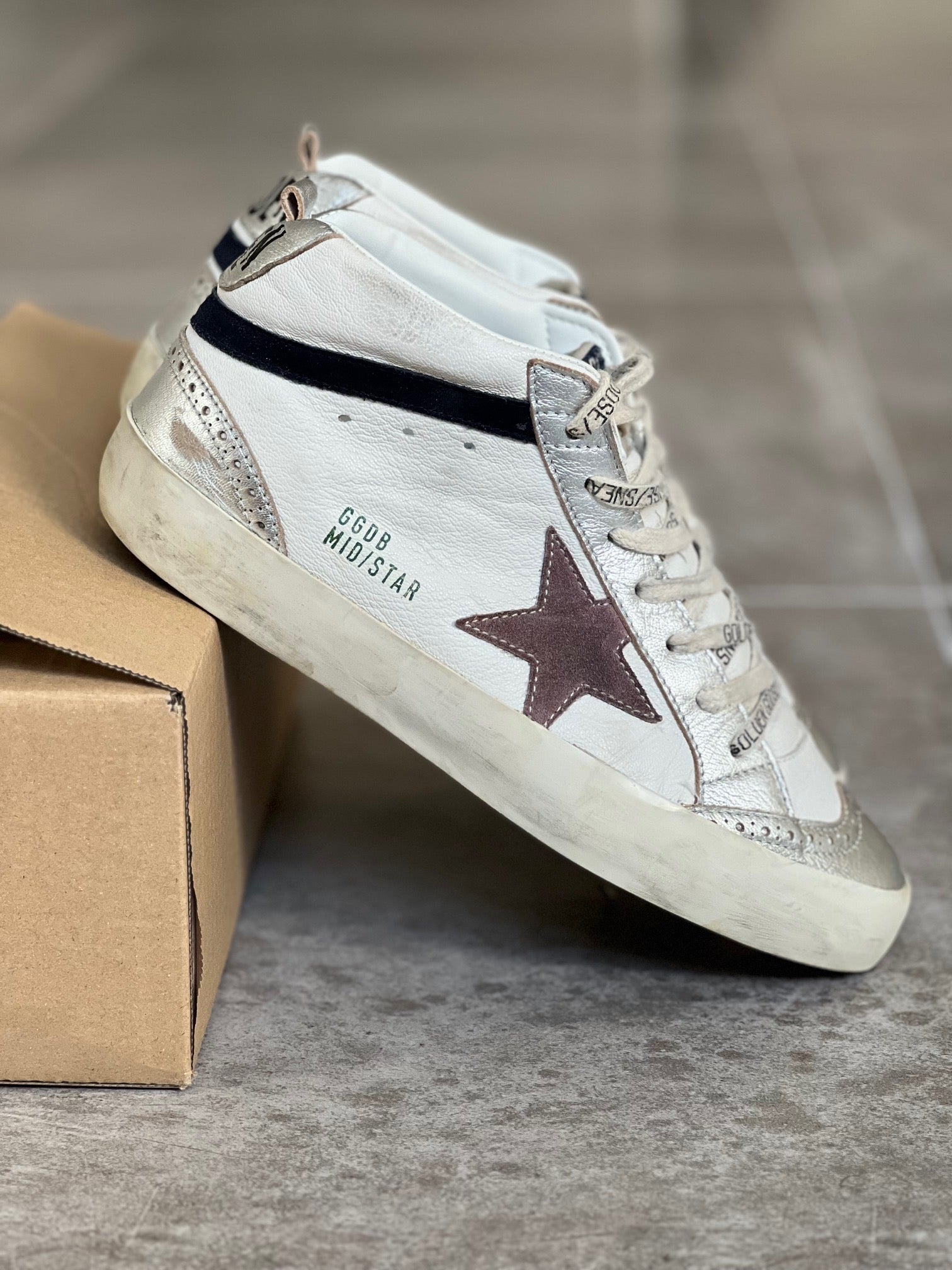 Talla 38 I Golden Goose Mid Star
