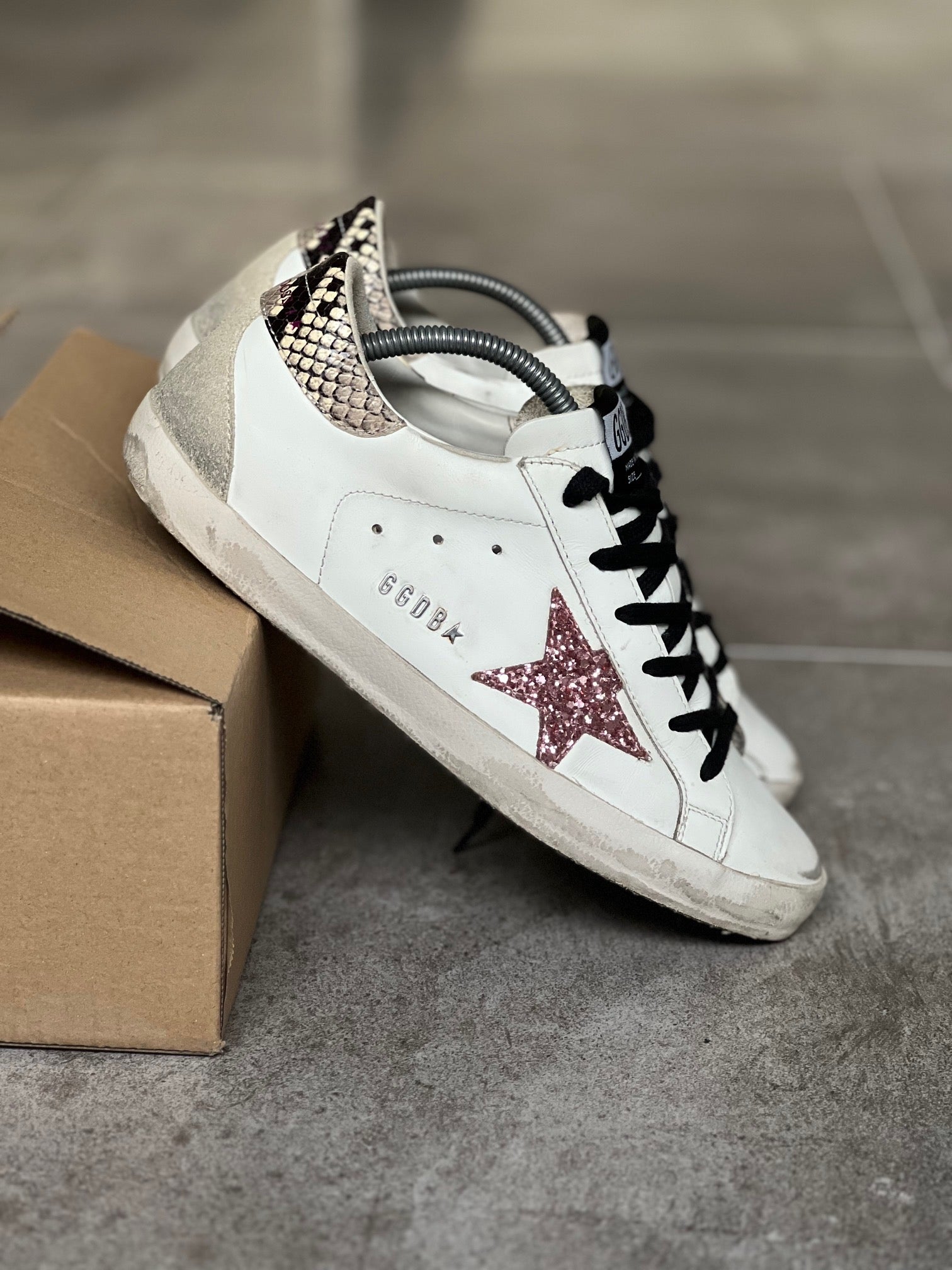 Size 39 I Golden Goose Superstar Classic Woman