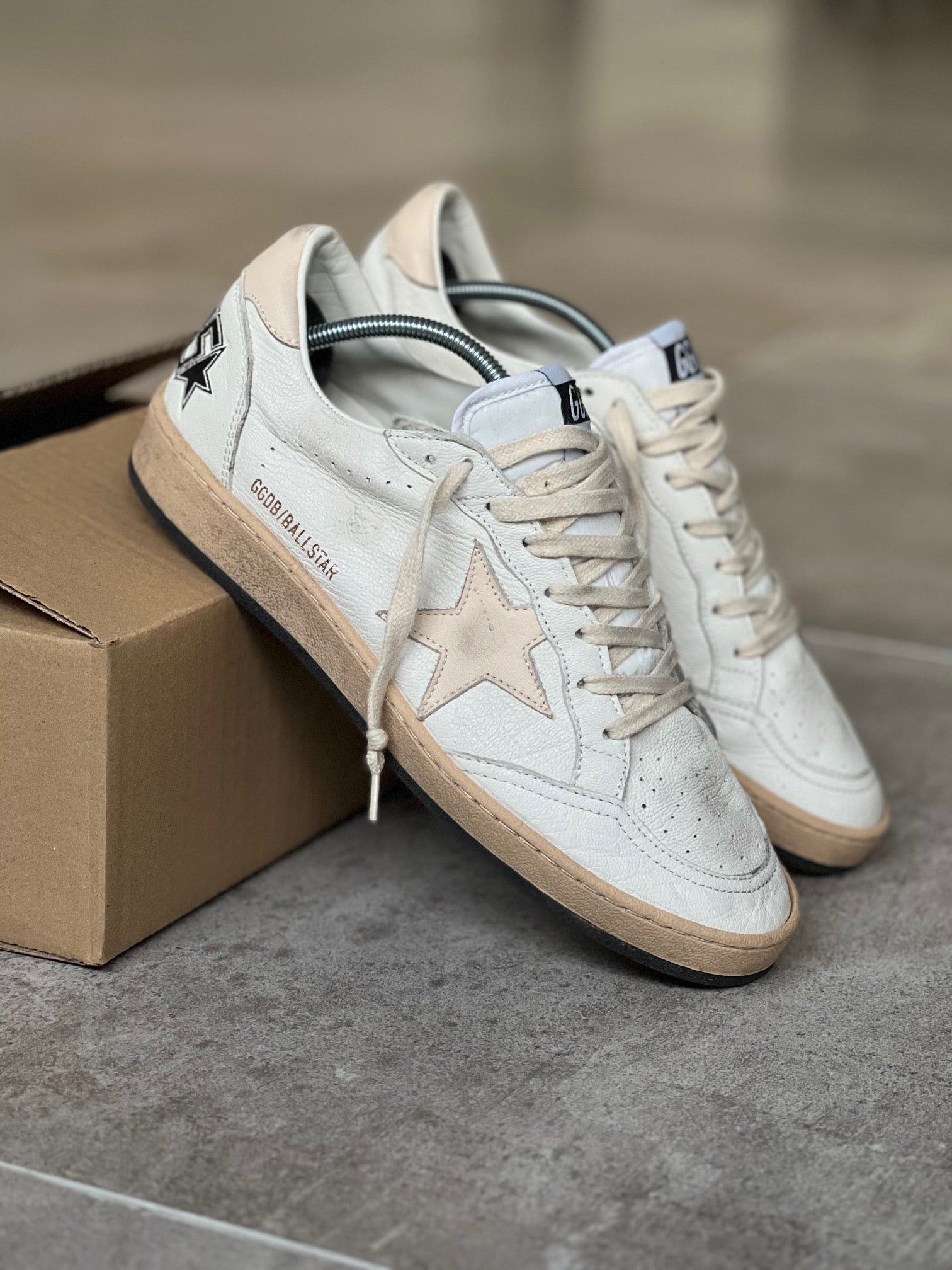 Size 40 I Golden Goose Ball Star Classic