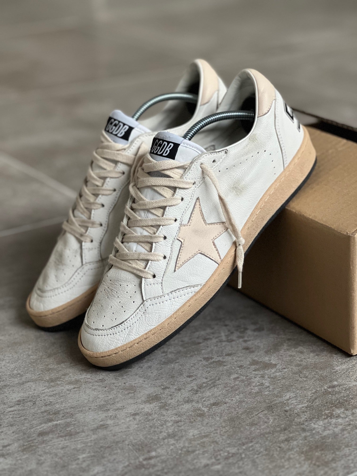 Size 40 I Golden Goose Ball Star Classic