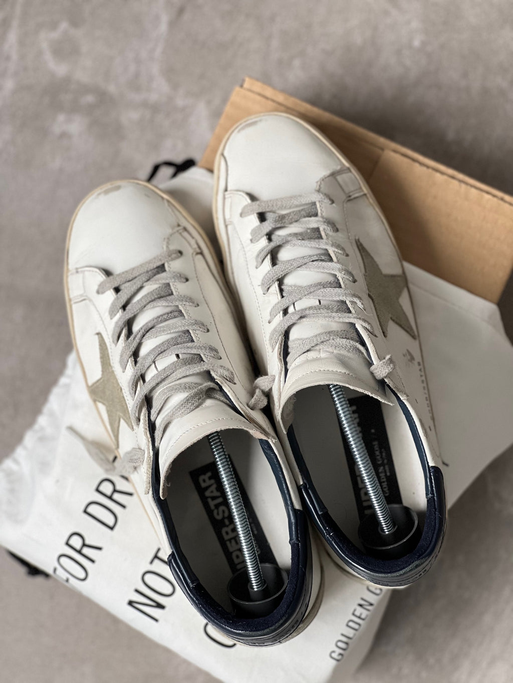 Size 43 I Classic Superstar White / Dark blue