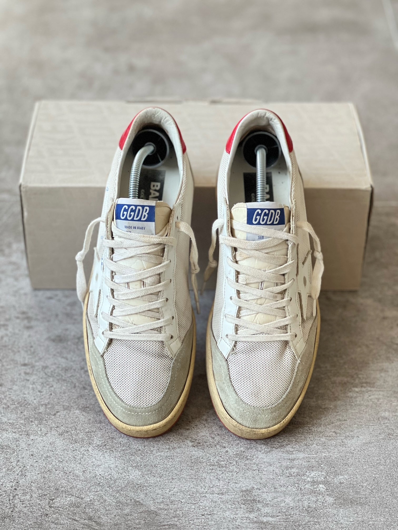 Size 40 I Golden Goose Ball Star