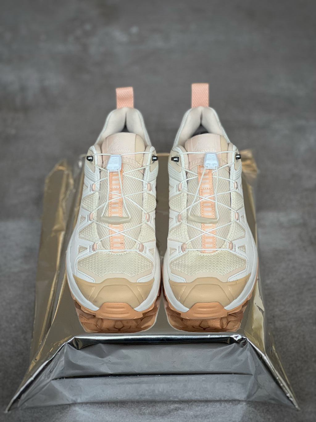 Salomon X Ultra 360 Women's Beige Sneakers