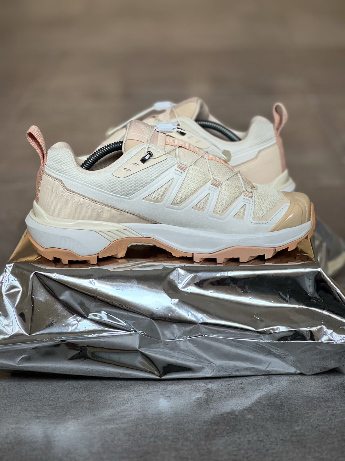 Salomon X Ultra 360 Women's Beige Sneakers