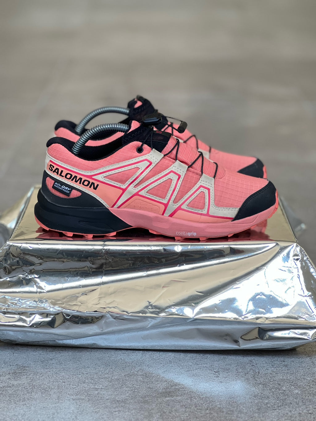 Salomon Women's Waterproof Outdoor Cross Shoes