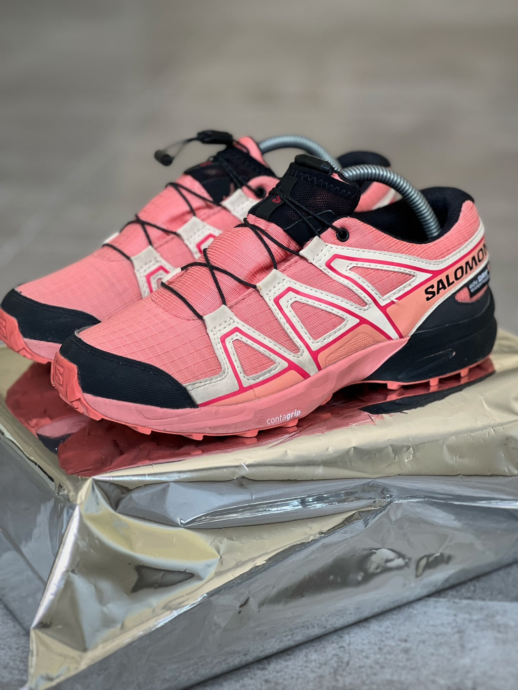 Salomon Women's Waterproof Outdoor Cross Shoes