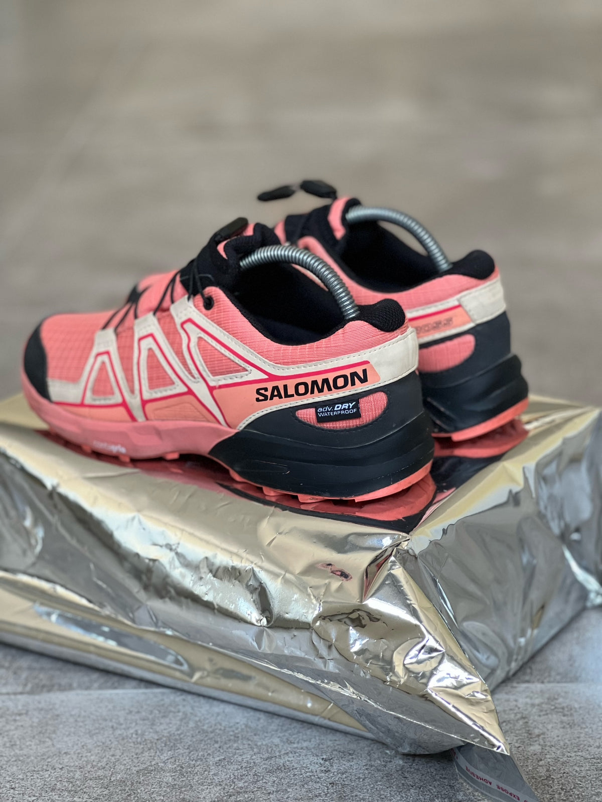 Salomon Women's Waterproof Outdoor Cross Shoes