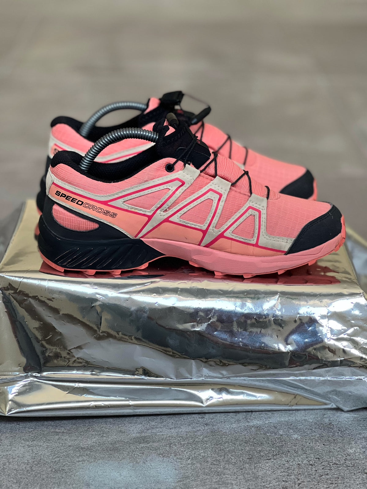 Salomon Women's Waterproof Outdoor Cross Shoes