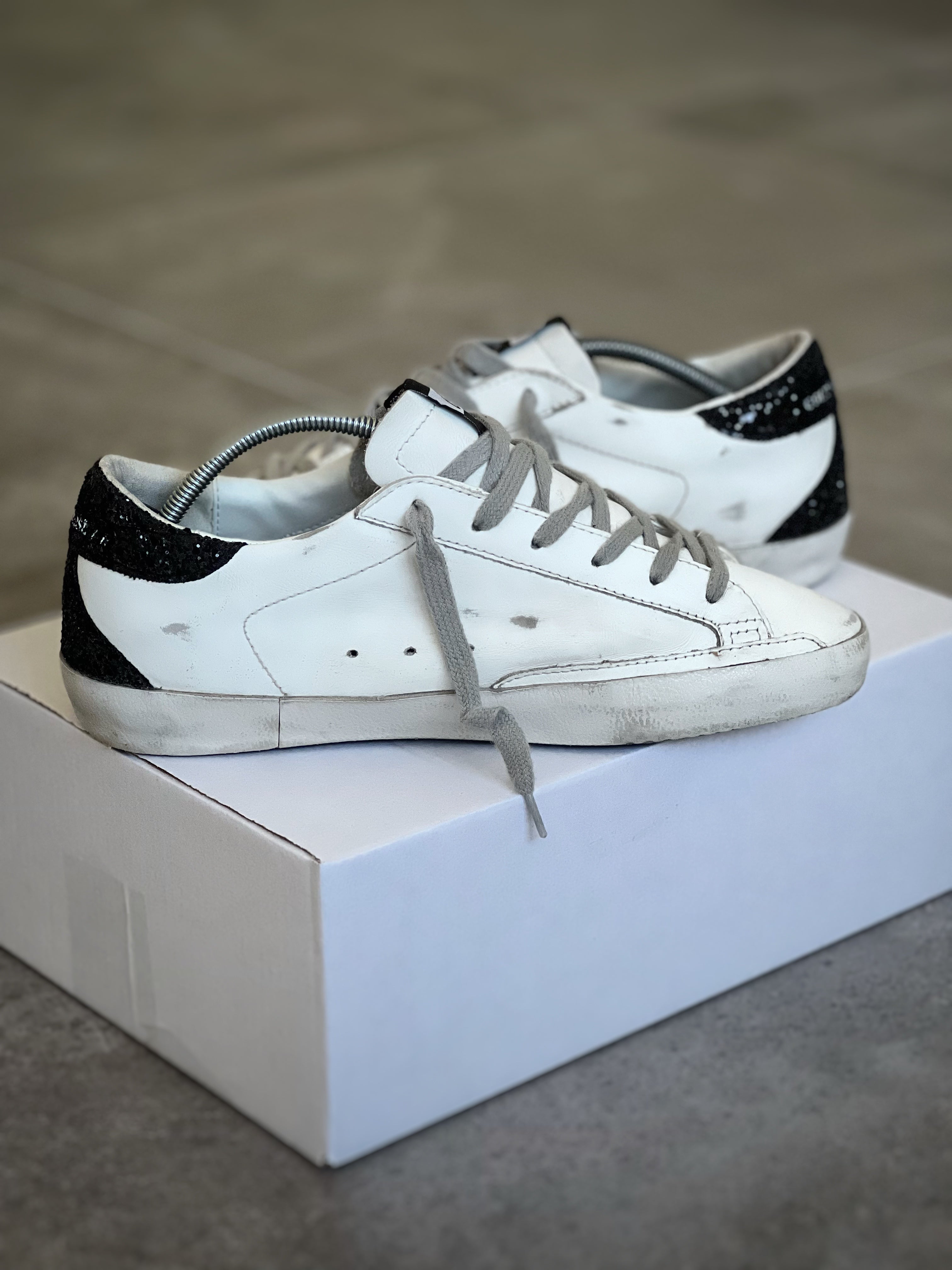 Talla 39 | Classic Superstar Woman White/Gold/Black