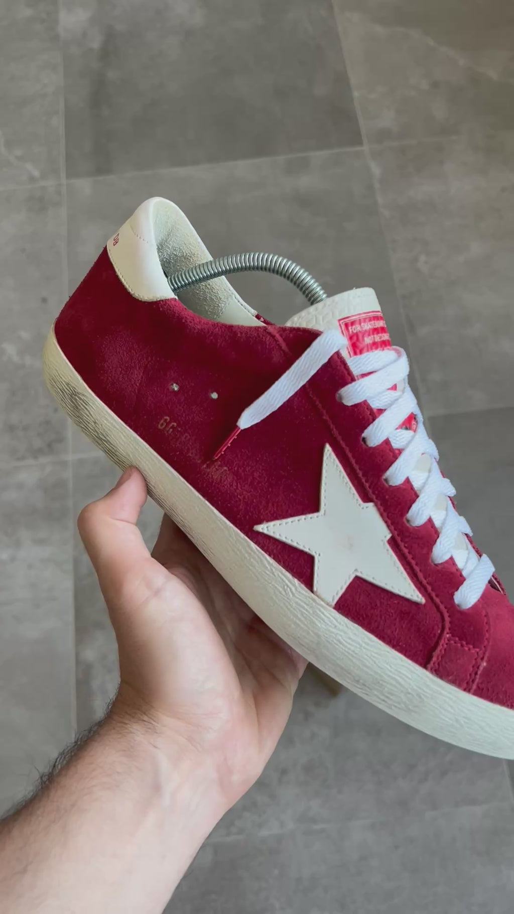 Talla 41 | Red & White Superstar